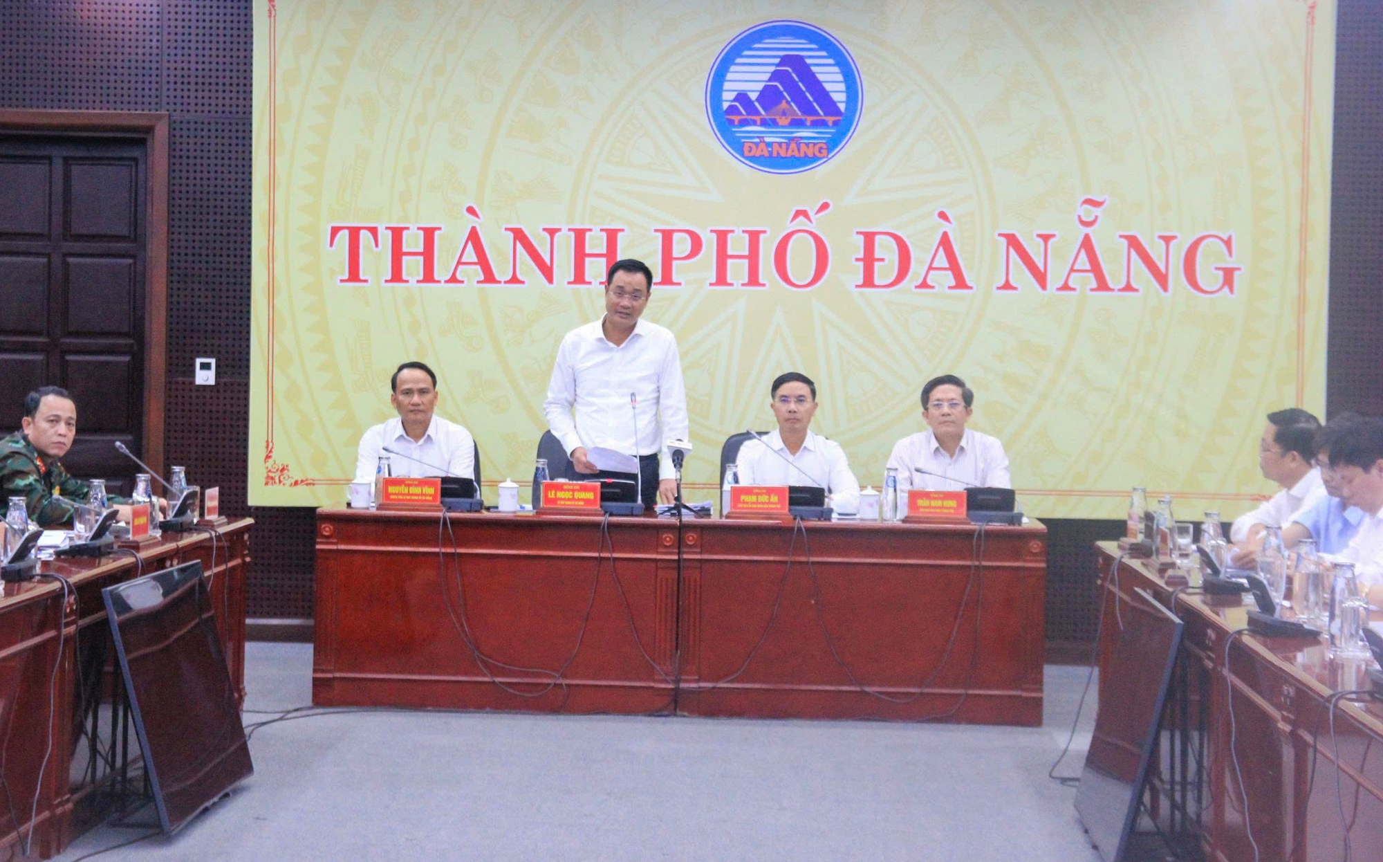 B&atilde;o Kalmaegi &aacute;p s&aacute;t Biển Đ&ocirc;ng, Đ&agrave; Nẵng - Kh&aacute;nh H&ograve;a khẩn trương ph&ograve;ng chống- Ảnh 6.