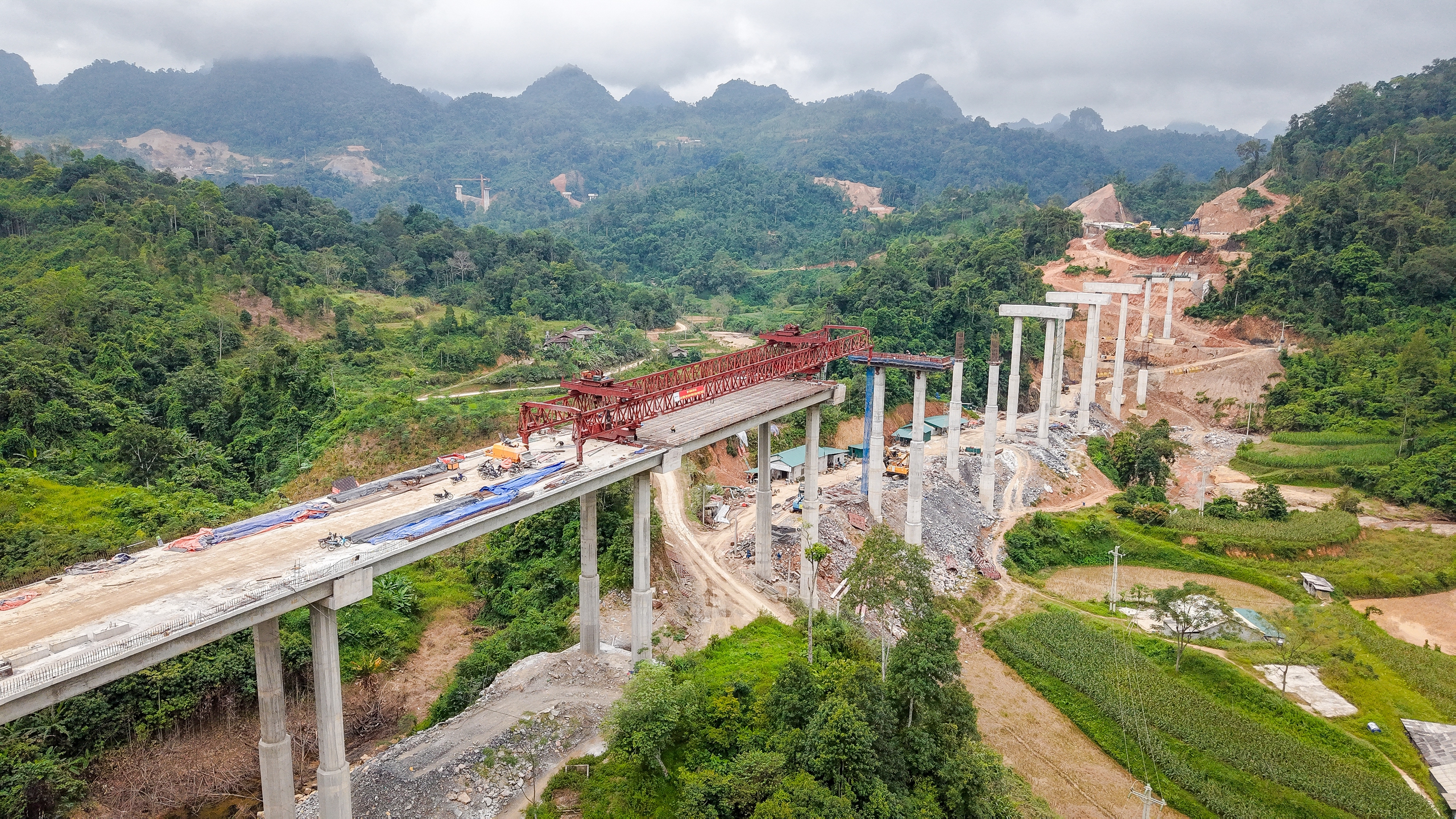 HHV lãi lớn trong 9 tháng đầu năm- Ảnh 3. HHV lãi lớn trong 9 tháng đầu năm- Ảnh 3.