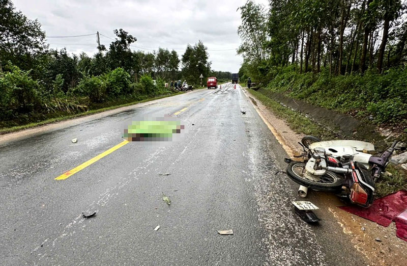 Hiện trường vụ tai nạn - Ảnh: Đức Quyền.