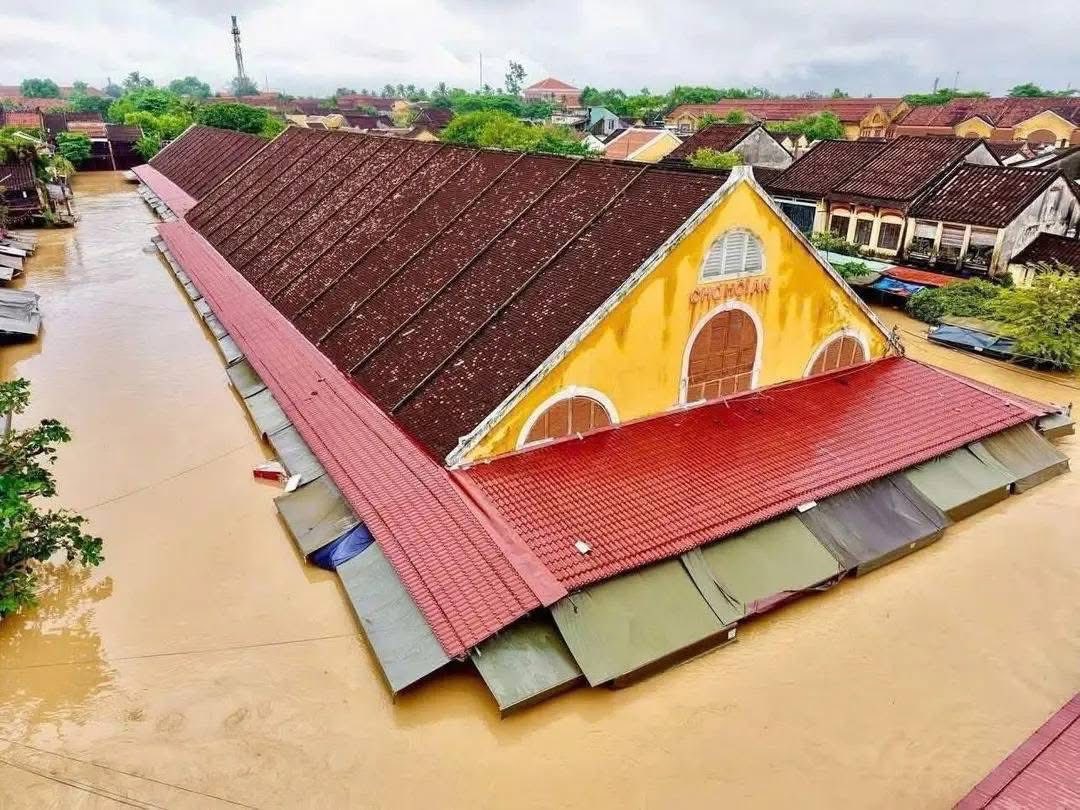 Ng&acirc;n h&agrave;ng Nh&agrave; nước hỗ trợ kh&aacute;ch h&agrave;ng khắc phục hậu quả thi&ecirc;n tai- Ảnh 1.