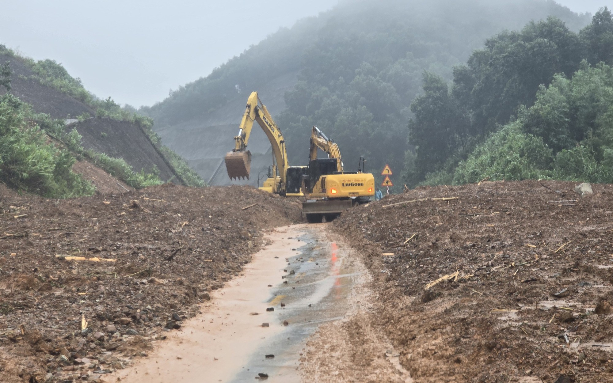 Ng&agrave;nh đường bộ chủ động ph&ograve;ng chống, khắc phục hậu quả thi&ecirc;n tai
