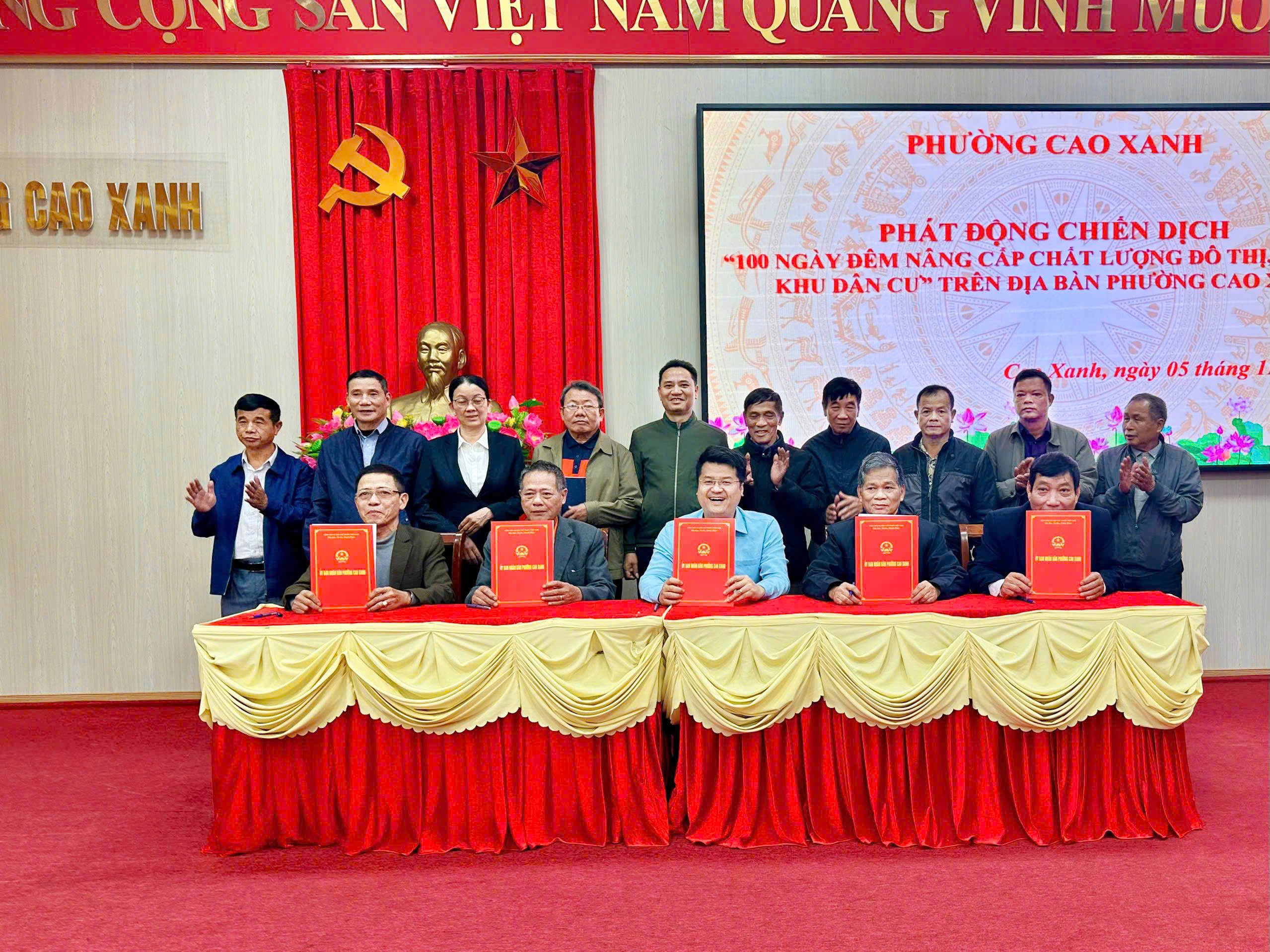 S&ocirc;i nổi Chiến dịch "100 ng&agrave;y đ&ecirc;m" n&acirc;ng cao chất lượng đ&ocirc; thị- Ảnh 1.