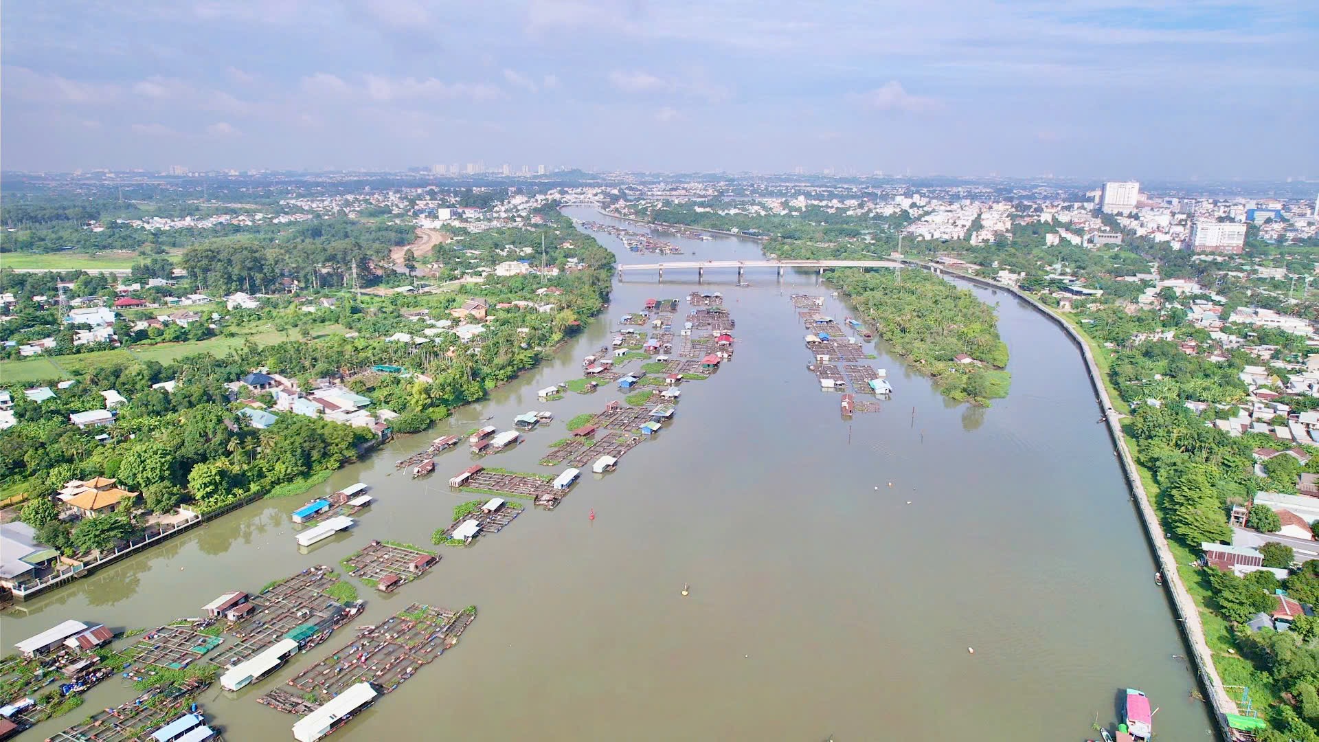 Đồng Nai: Siết tiến độ, nỗ lực thông xe kỹ thuật đường trục trung tâm Trấn Biên đúng hẹn- Ảnh 3. Đồng Nai: Siết tiến độ, nỗ lực thông xe kỹ thuật đường trục trung tâm Trấn Biên đúng hẹn- Ảnh 3.