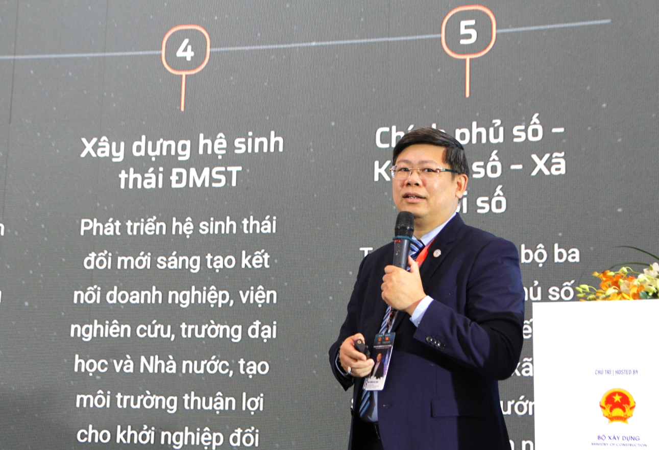 Ph&oacute; Cục trưởng Cục Chuyển đổi số quốc gia Ho&agrave;ng Hữu Hạnh nhận định, chuyển đổi số v&agrave; đ&ocirc; thị th&ocirc;ng minh c&oacute; quan hệ kh&ocirc;ng t&aacute;ch rời.