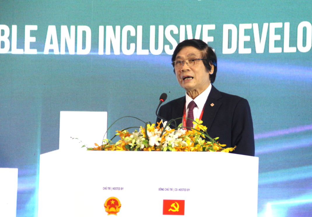 &Ocirc;ng Trần Ngọc Ch&iacute;nh, Chủ tịch Hội Quy hoạch ph&aacute;t triển đ&ocirc; thị Việt Nam kiến nghị, cần sớm cập nhật, bổ sung Luật Quy hoạch đ&ocirc; thị v&agrave; n&ocirc;ng th&ocirc;n, Luật Nh&agrave; ở, Luật Đất đai v&agrave; c&aacute;c văn bản li&ecirc;n quan.