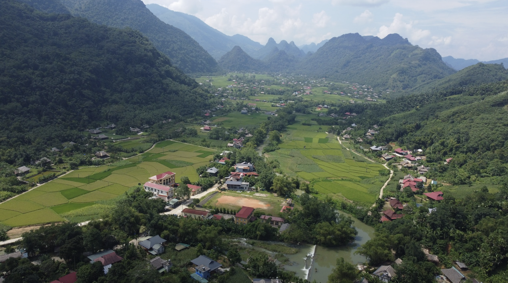 L&agrave;o Cai: Ph&aacute;t triển du lịch cộng đồng từ nền tảng n&ocirc;ng nghiệp xanh ở v&ugrave;ng đất m&acirc;y trắng- Ảnh 1.