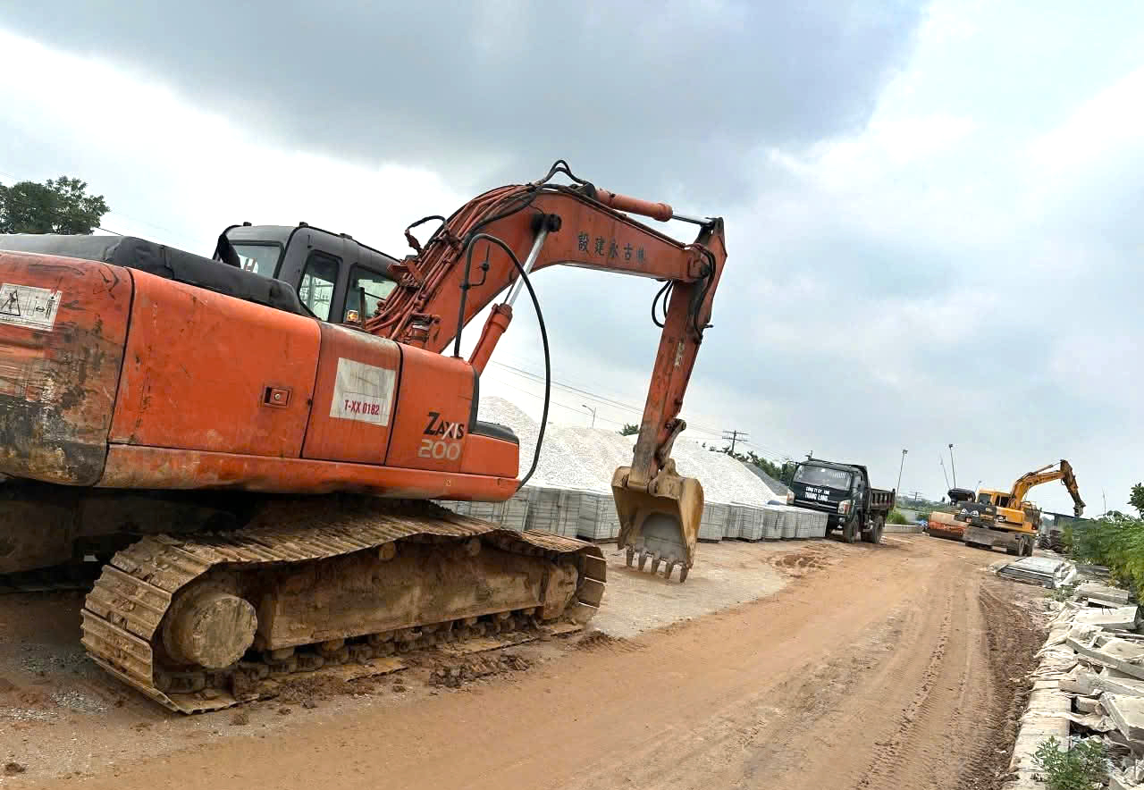 Ph&uacute; Thọ: Th&aacute;o gỡ vướng mắc GPMB dự &aacute;n đường song song đường sắt H&agrave; Nội - L&agrave;o Cai- Ảnh 2.