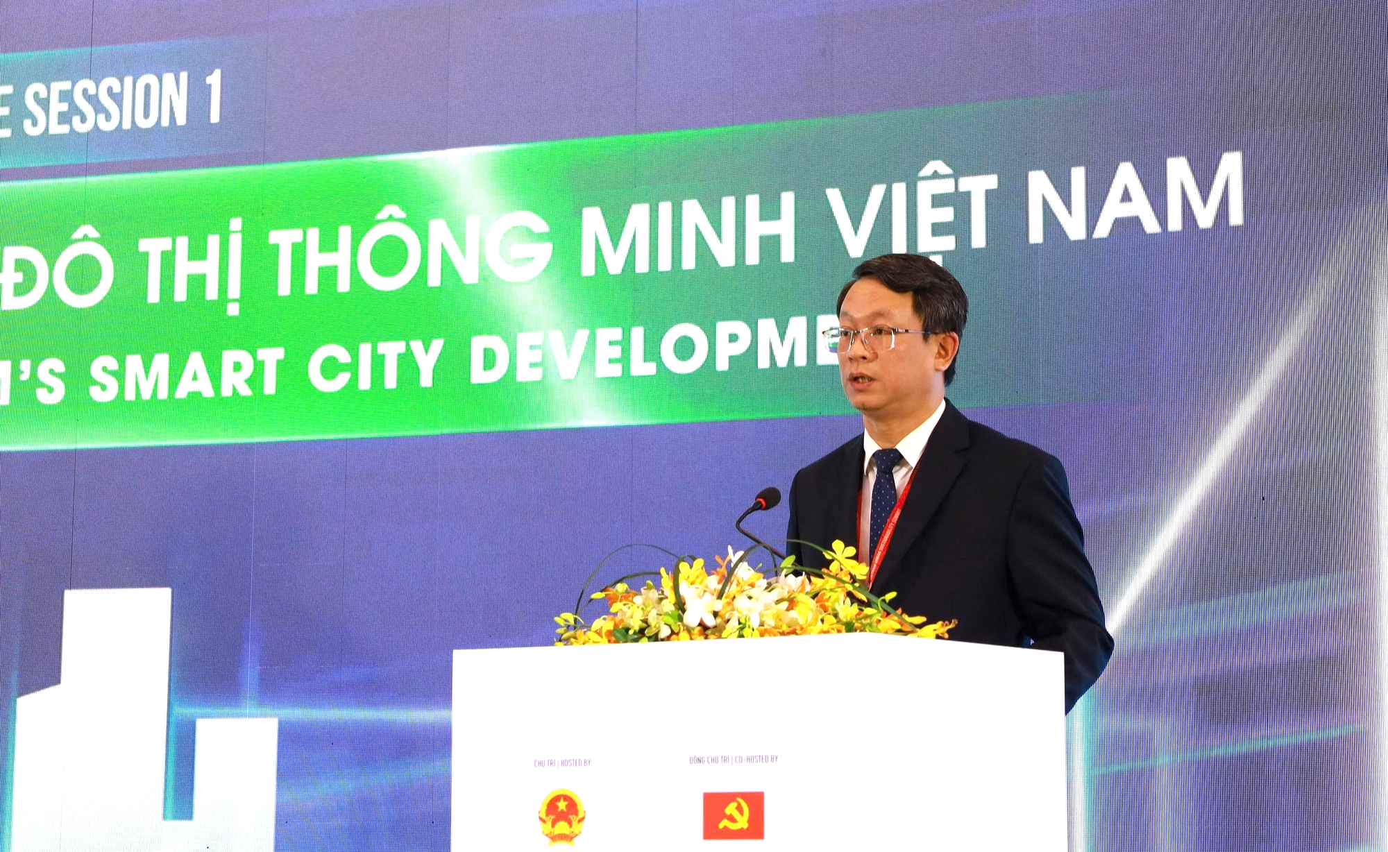 Đổi mới s&aacute;ng tạo - động lực ph&aacute;t triển đ&ocirc; thị th&ocirc;ng minh- Ảnh 1.