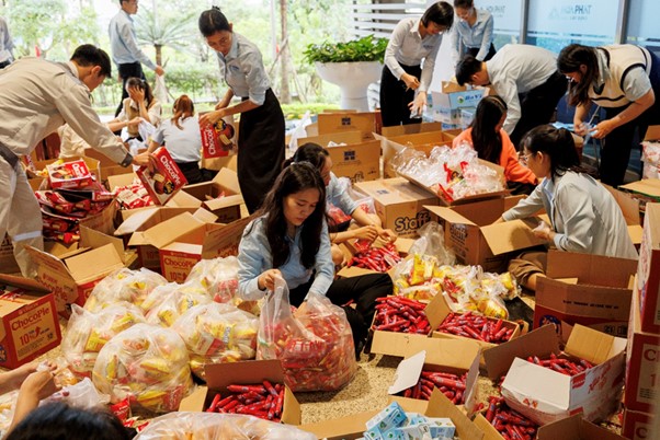 Th&eacute;p H&ograve;a Ph&aacute;t Dung Quất hỗ trợ người d&acirc;n Quảng Ng&atilde;i nơi tr&aacute;nh tr&uacute; b&atilde;o an to&agrave;n- Ảnh 3.