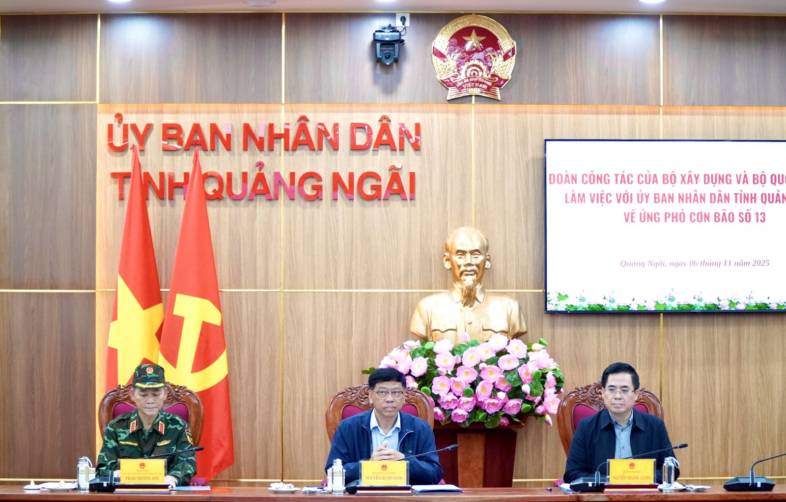 T&agrave;u chở quặng sắt bị sự cố ở Quảng Ng&atilde;i: Cần t&iacute;nh tới t&igrave;nh huống ch&igrave;m t&agrave;u, tr&agrave;n dầu- Ảnh 1.