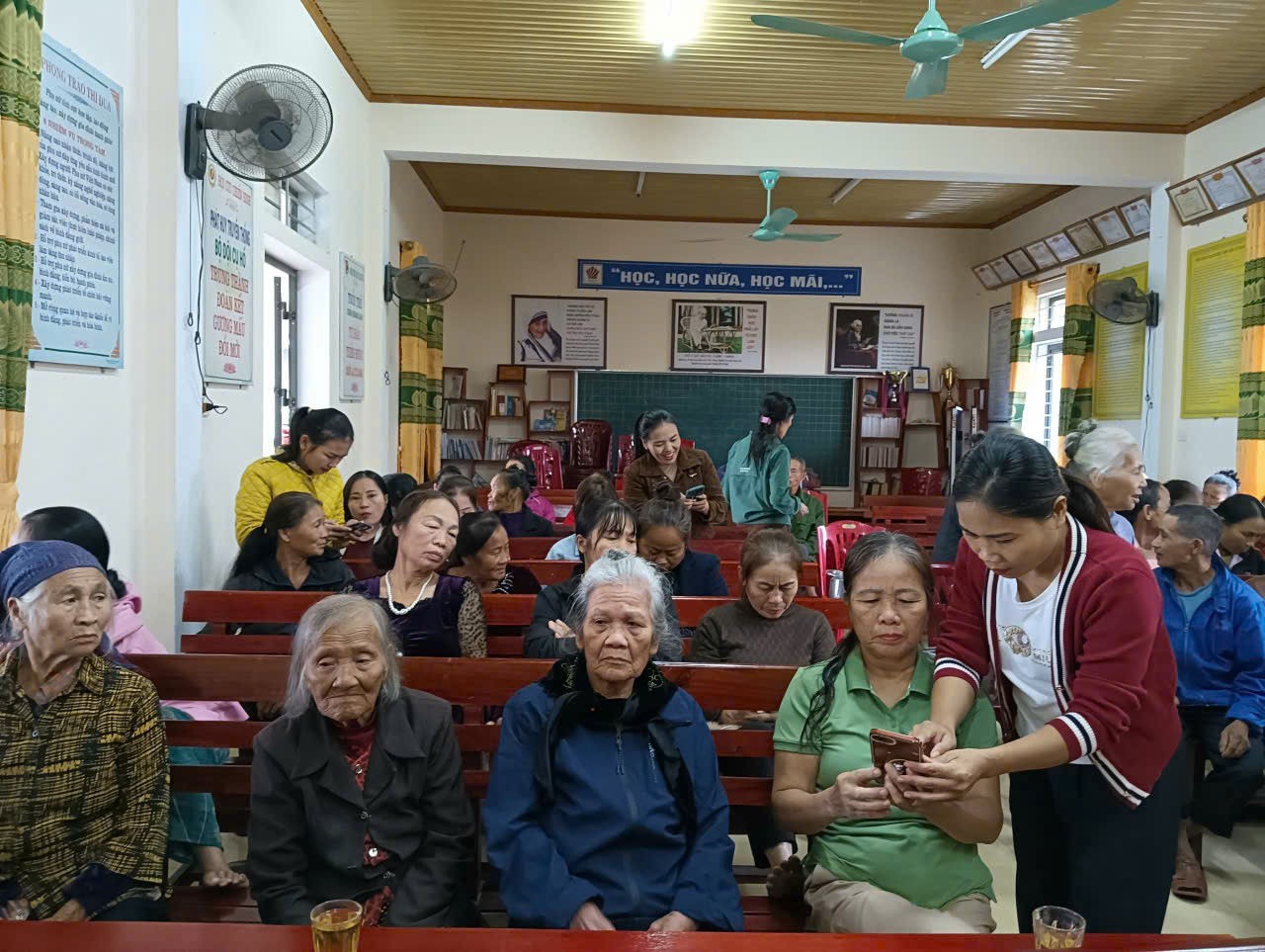 H&agrave; Tĩnh: X&acirc;y dựng ch&iacute;nh quyền số minh bạch, lấy người d&acirc;n l&agrave;m trung t&acirc;m- Ảnh 4.