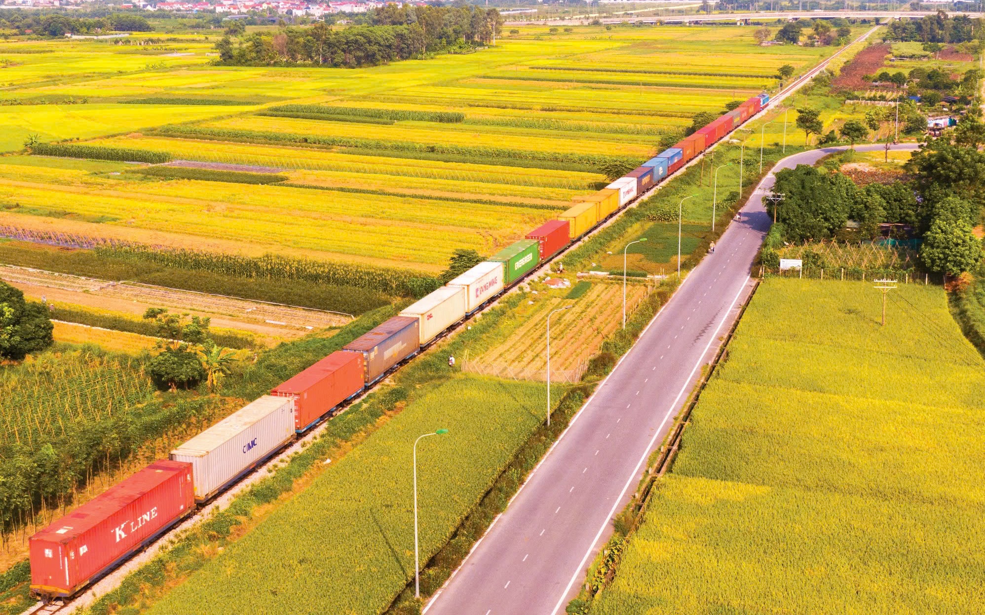 Bổ sung tuyến H&agrave; Nội - Quảng Ninh, điều chỉnh quy hoạch 12 tuyến đường sắt mới