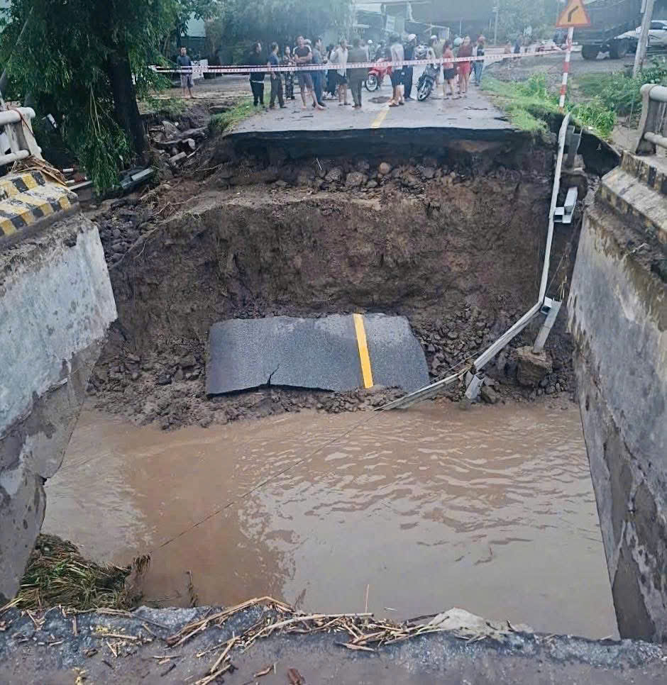 B&atilde;o số 13: Gia Lai thiệt hại hơn 5.000 tỷ đồng, 2 người tử vong- Ảnh 39.