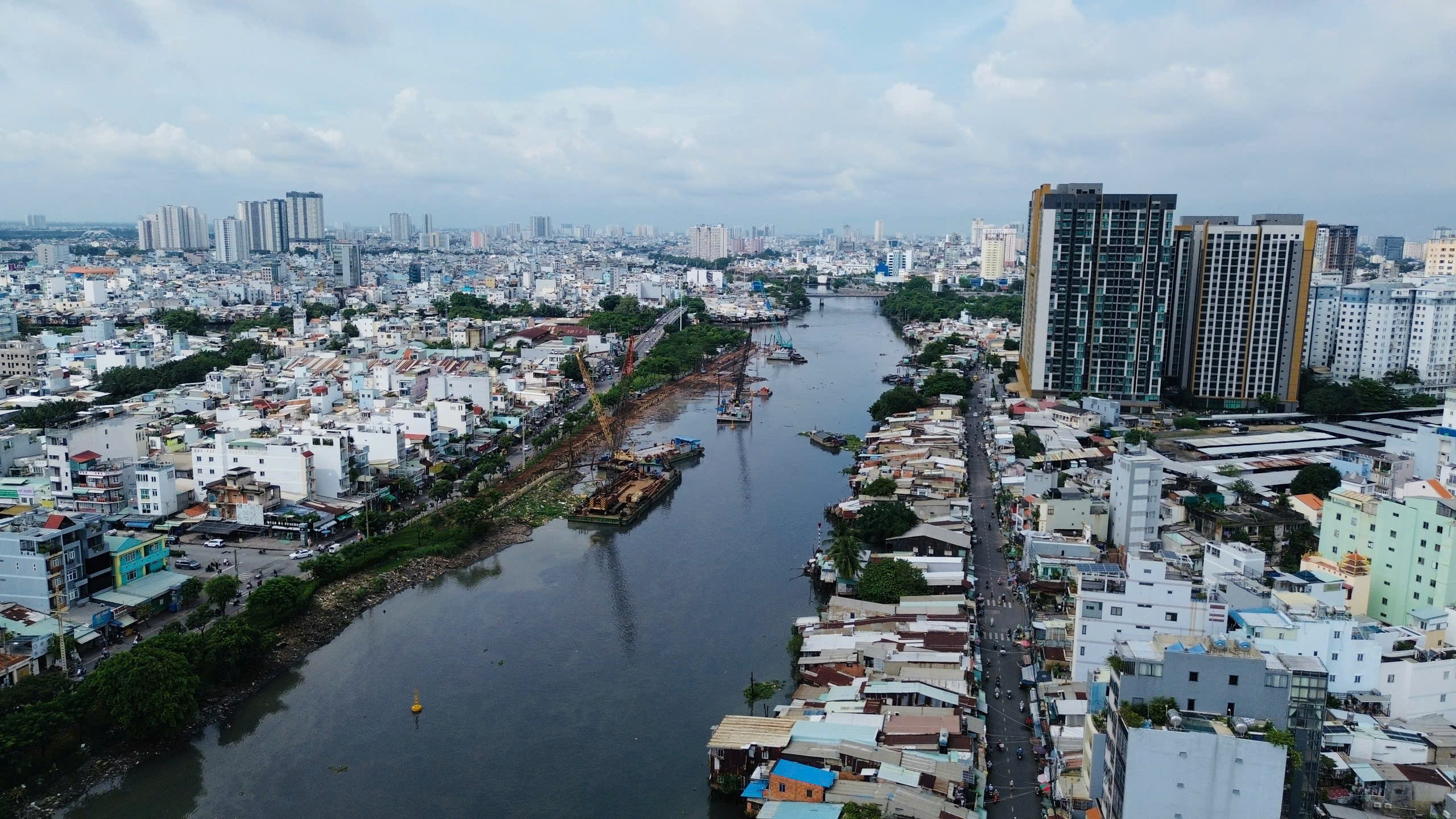 Cận cảnh tuyến đường được tăng vốn hơn 3.400 tỷ đồng để nâng cấp, mở rộng gấp 4 lần- Ảnh 6. Cận cảnh tuyến đường được tăng vốn hơn 3.400 tỷ đồng để nâng cấp, mở rộng gấp 4 lần- Ảnh 6.