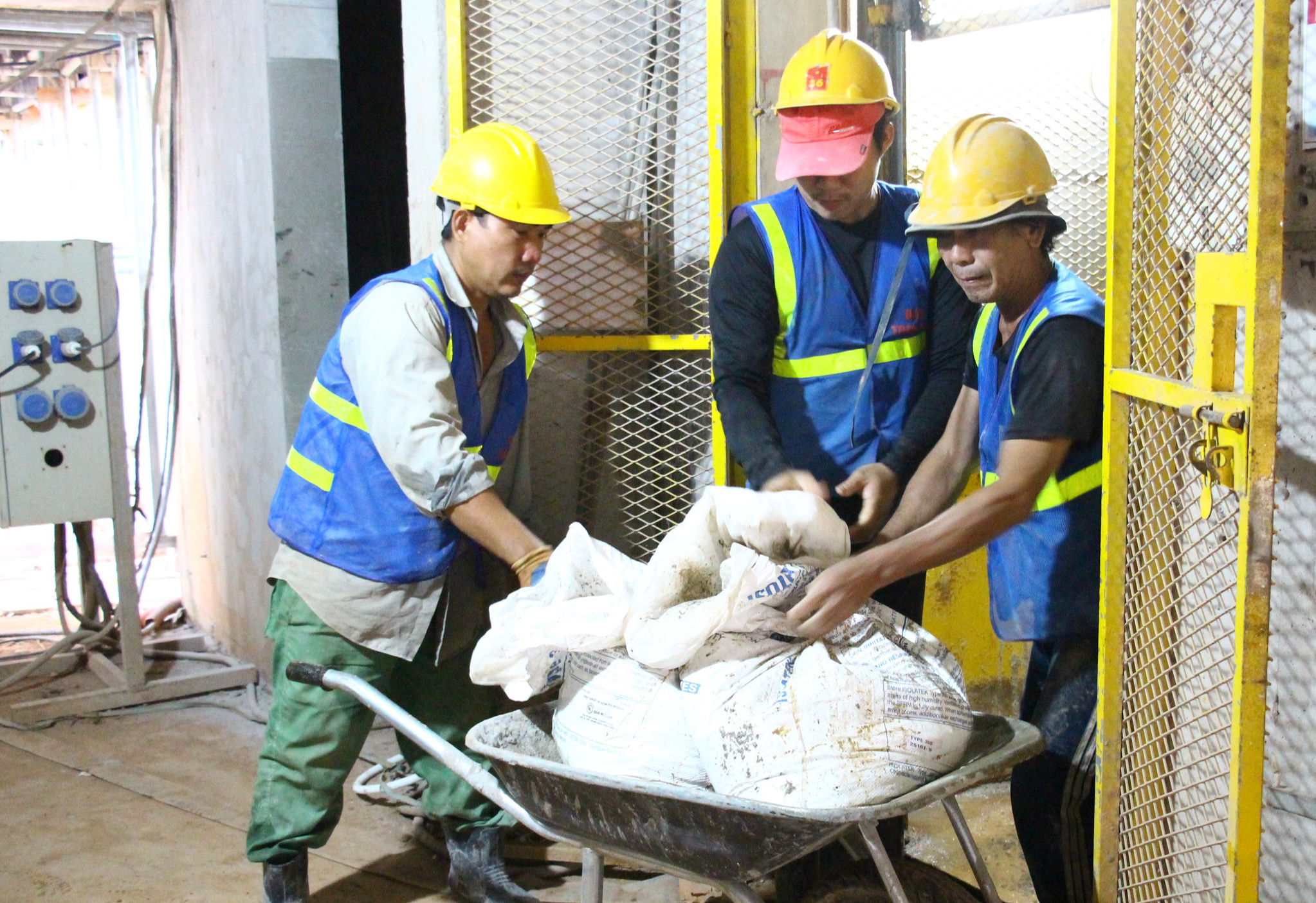 Đua nước r&uacute;t tại s&acirc;n bay Long Th&agrave;nh, sẵn s&agrave;ng cho chuyến bay kỹ thuật 19/12- Ảnh 3.