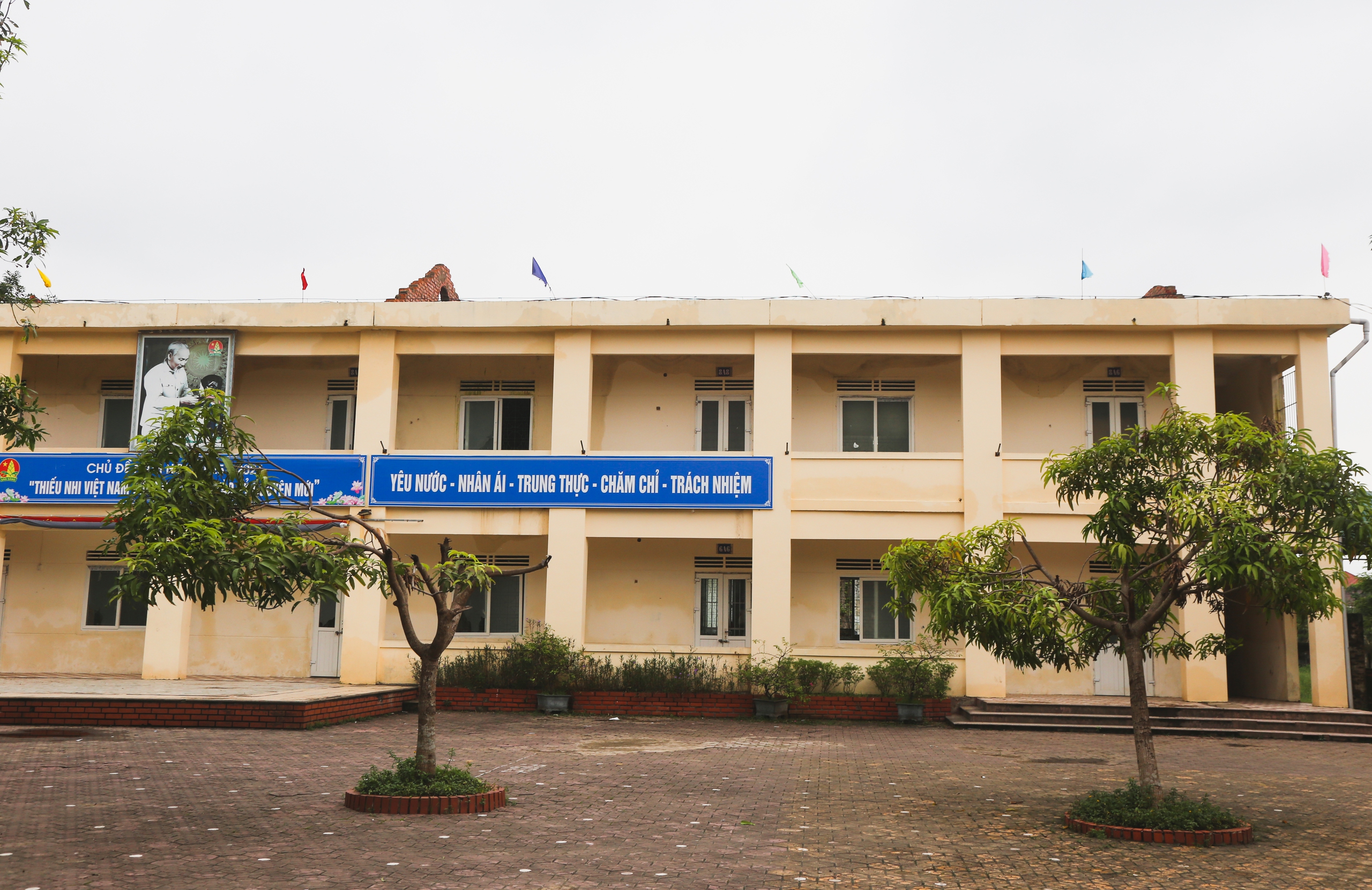 Sửa chữa trường học sau b&atilde;o lũ ở Nghệ An gặp kh&oacute; do thiếu kinh ph&iacute; - Ảnh 1.