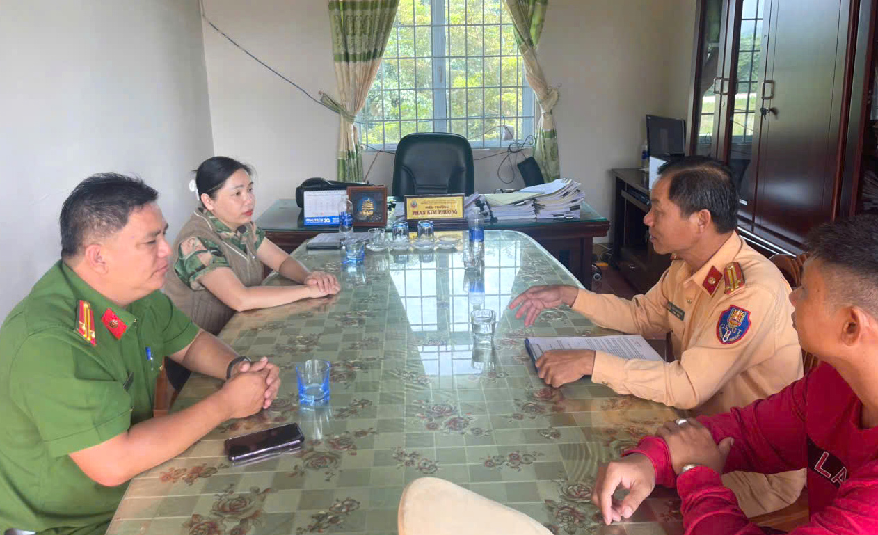 Đắk Lắk: Đồng bộ c&aacute;c giải ph&aacute;p bảo đảm an to&agrave;n giao th&ocirc;ng cho học sinh- Ảnh 3.