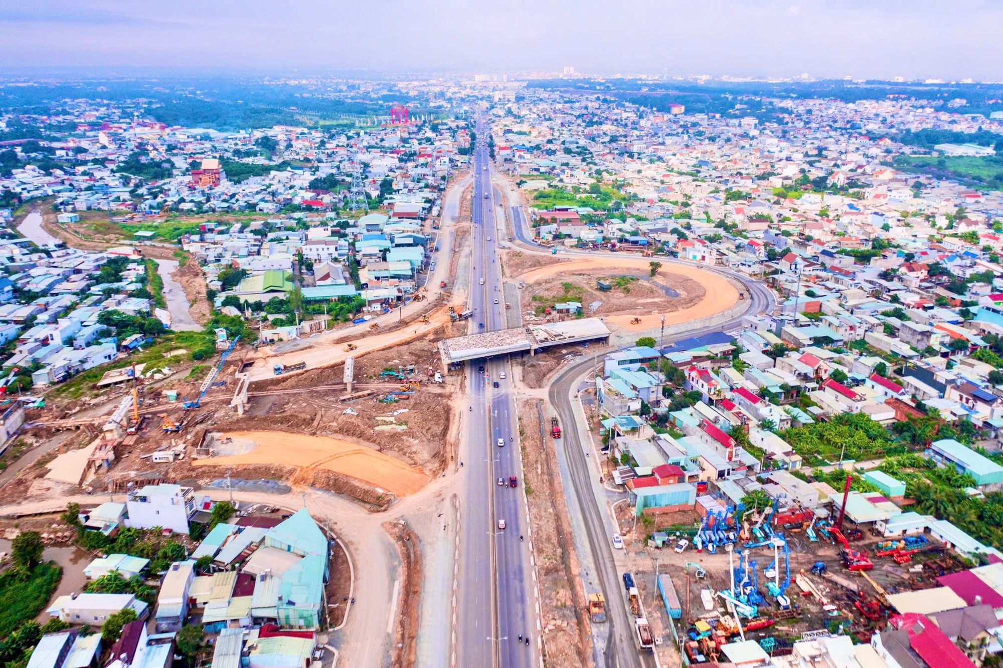 Đồng Nai ra &ldquo;tối hậu thư&rdquo; th&ocirc;ng xe cao tốc Bi&ecirc;n H&ograve;a - Vũng T&agrave;u v&agrave;o 19/12- Ảnh 1.