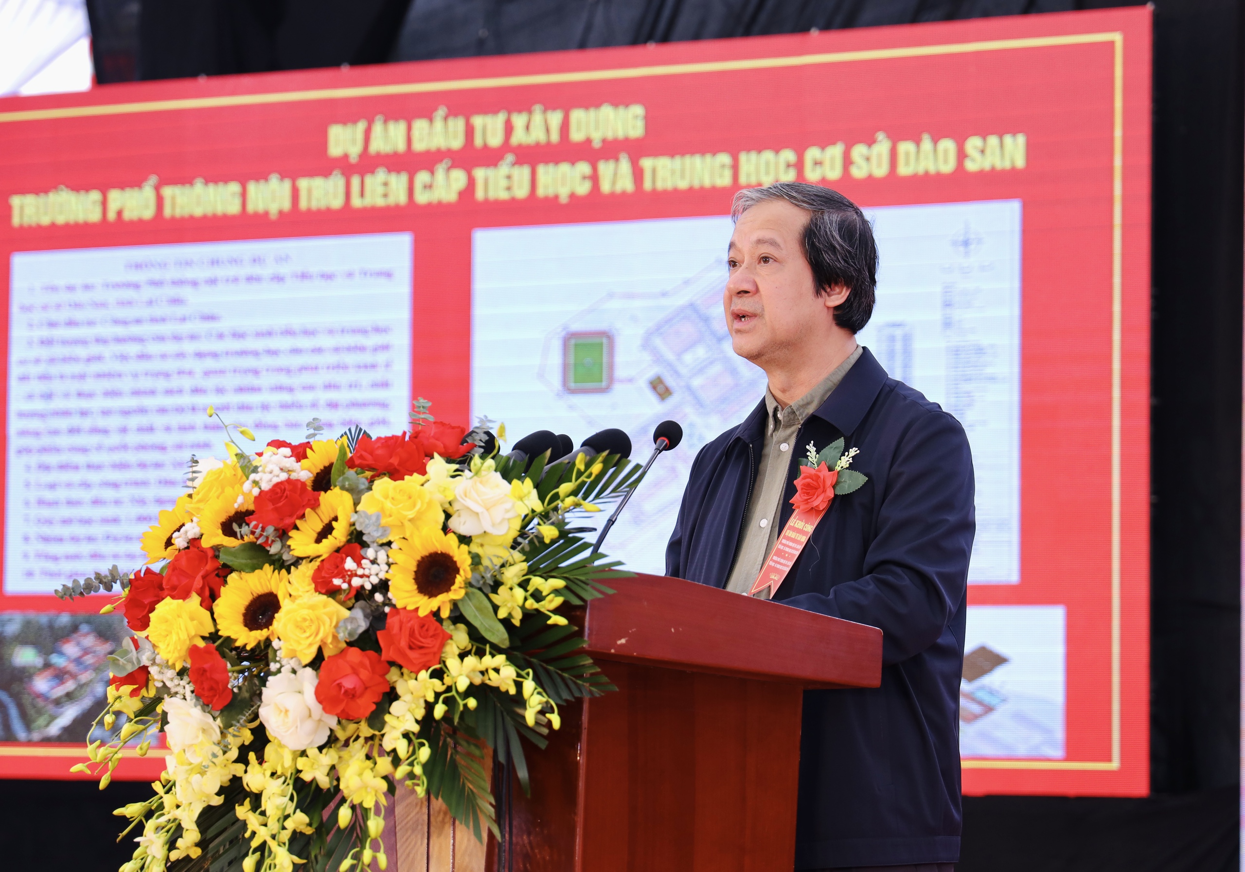 Thủ tướng, c&aacute;c Ph&oacute; thủ tướng, Bộ trưởng dự lễ khởi c&ocirc;ng 72 trường học v&ugrave;ng bi&ecirc;n- Ảnh 17.