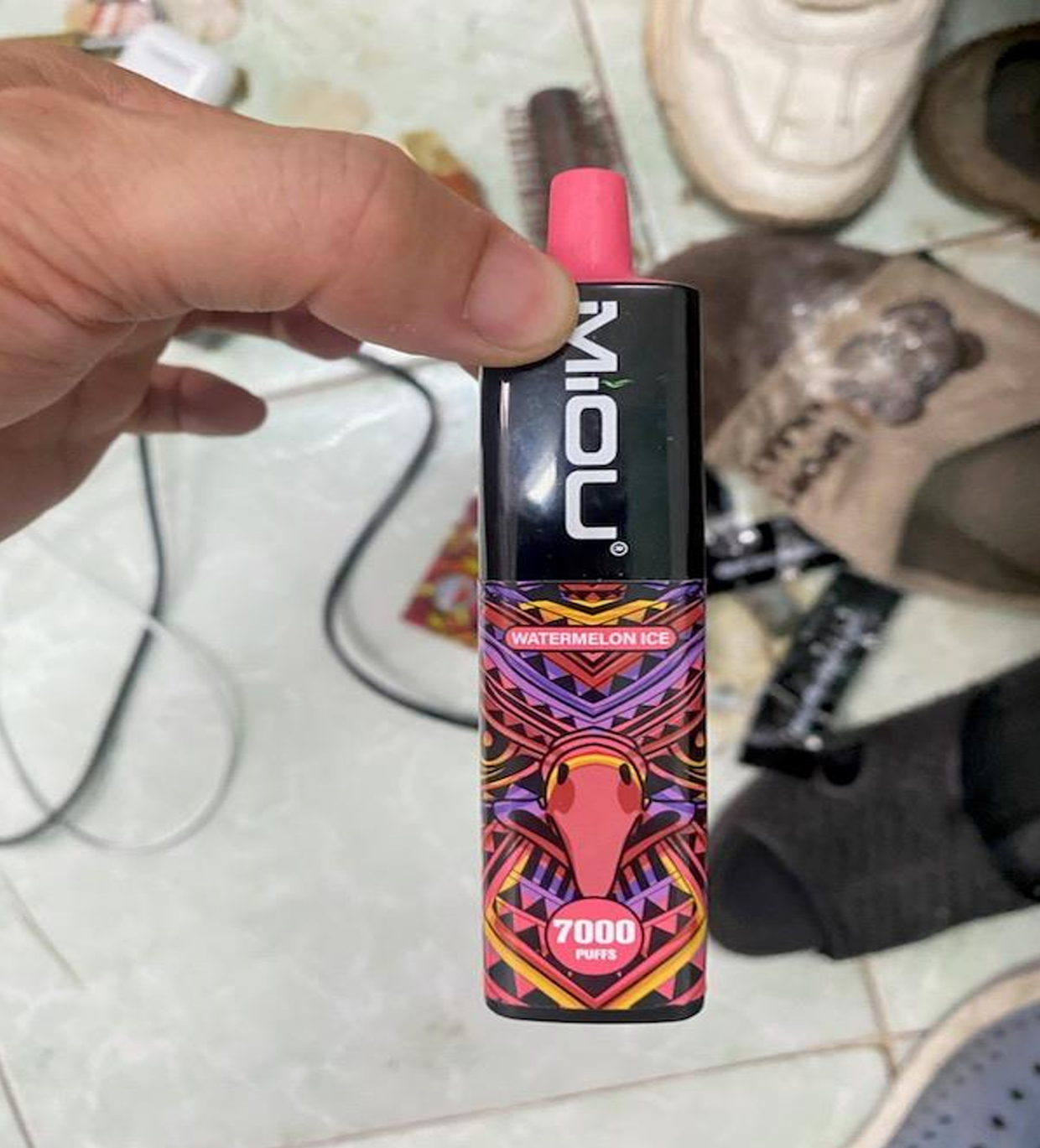 Cảnh b&aacute;o mối nguy từ thuốc l&aacute; thế hệ mới với giới trẻ- Ảnh 3.