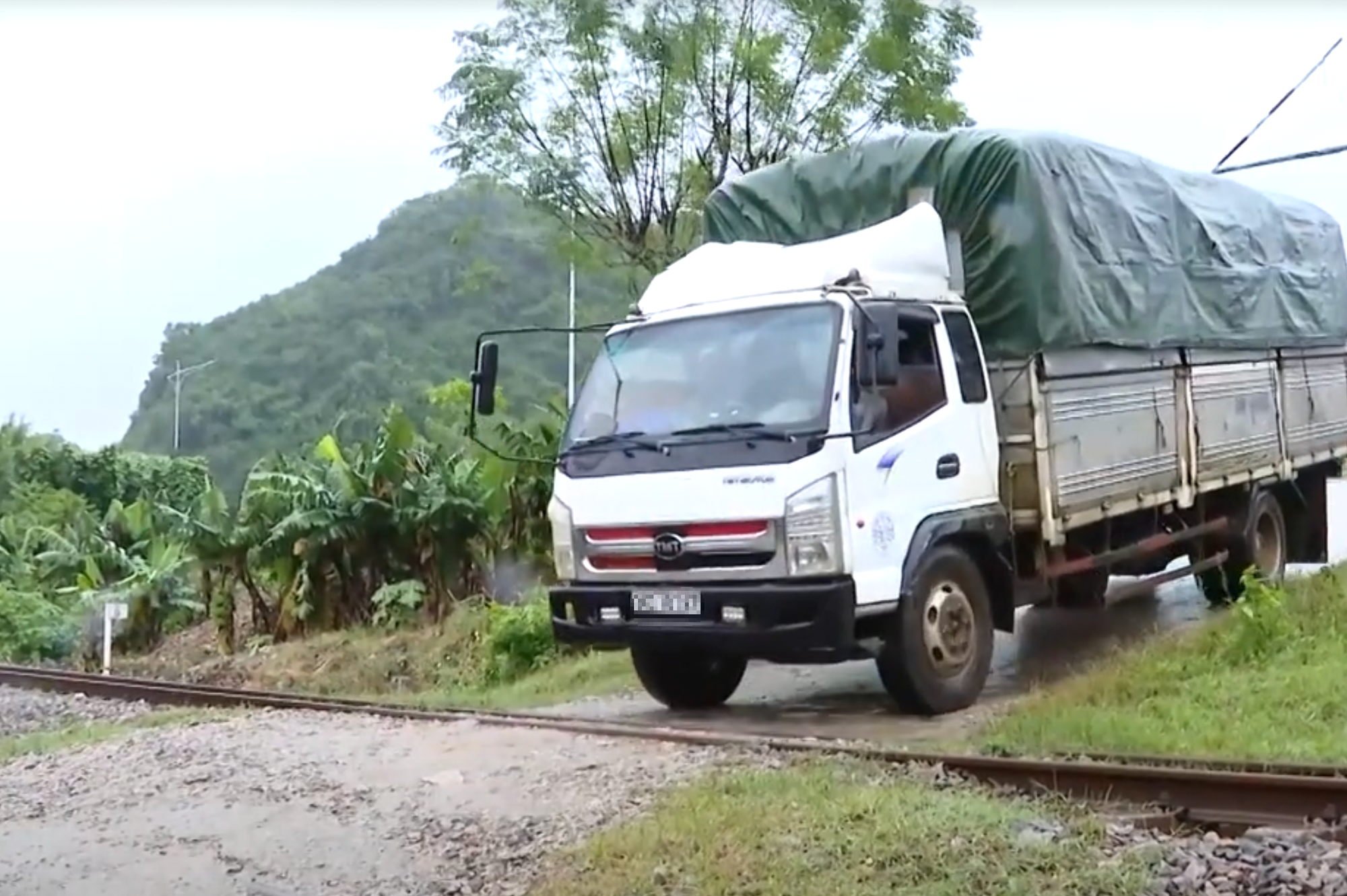 Thanh H&oacute;a: Sau Quyết định 358, nhiều lối đi tự mở tr&ecirc;n đường sắt được xo&aacute; bỏ- Ảnh 2.