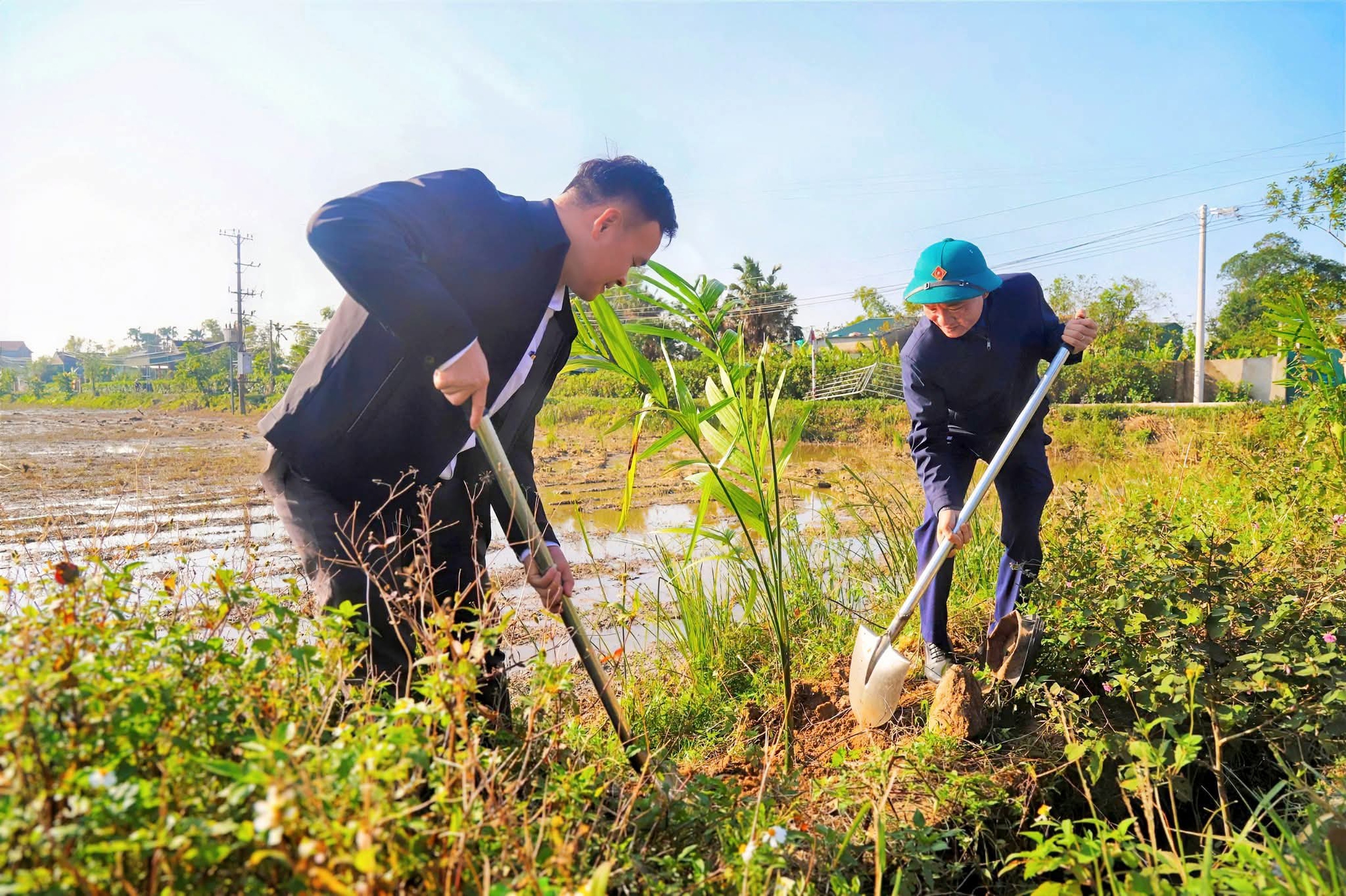 H&agrave; Tĩnh: Lựa chọn trực tiếp đối thoại để gắn kết &yacute; đảng - l&ograve;ng d&acirc;n- Ảnh 3.