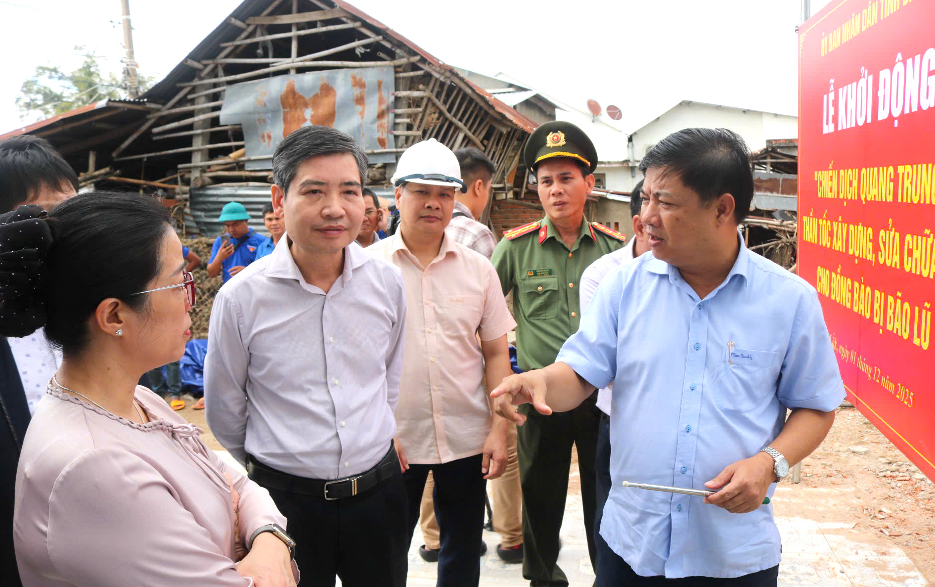 Khởi động &ldquo;Chiến dịch Quang Trung&rdquo; x&acirc;y dựng, sửa chữa nh&agrave; cho đồng b&agrave;o t&acirc;m lũ miền Trung- Ảnh 2.