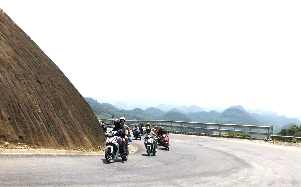 Tuy&ecirc;n Quang: Tăng cường c&ocirc;ng t&aacute;c quản l&yacute;, bảo tr&igrave; kết cấu hạ tầng theo Th&ocirc;ng tư 41- Ảnh 2.