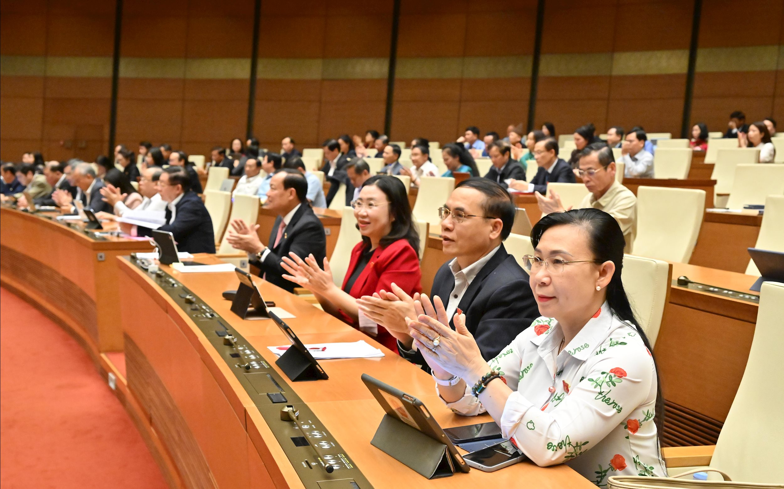 Th&ocirc;ng qua Luật H&agrave;ng kh&ocirc;ng d&acirc;n dụng (sửa đổi), tạo đột ph&aacute; ph&aacute;t triển h&agrave;ng kh&ocirc;ng- Ảnh 3.