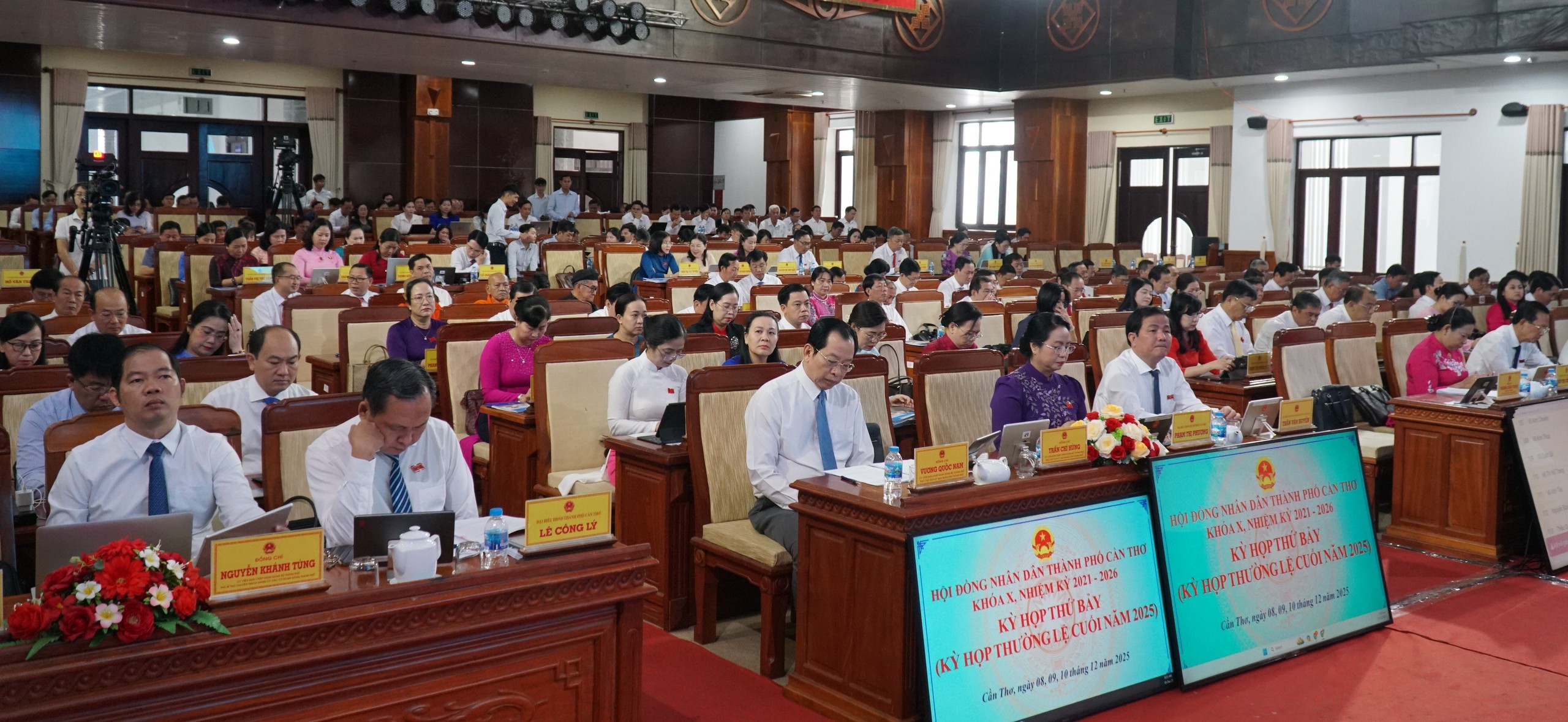Cần Thơ tập trung c&aacute;c giải ph&aacute;p ph&aacute;t triển kinh tế năm 2026- Ảnh 2.