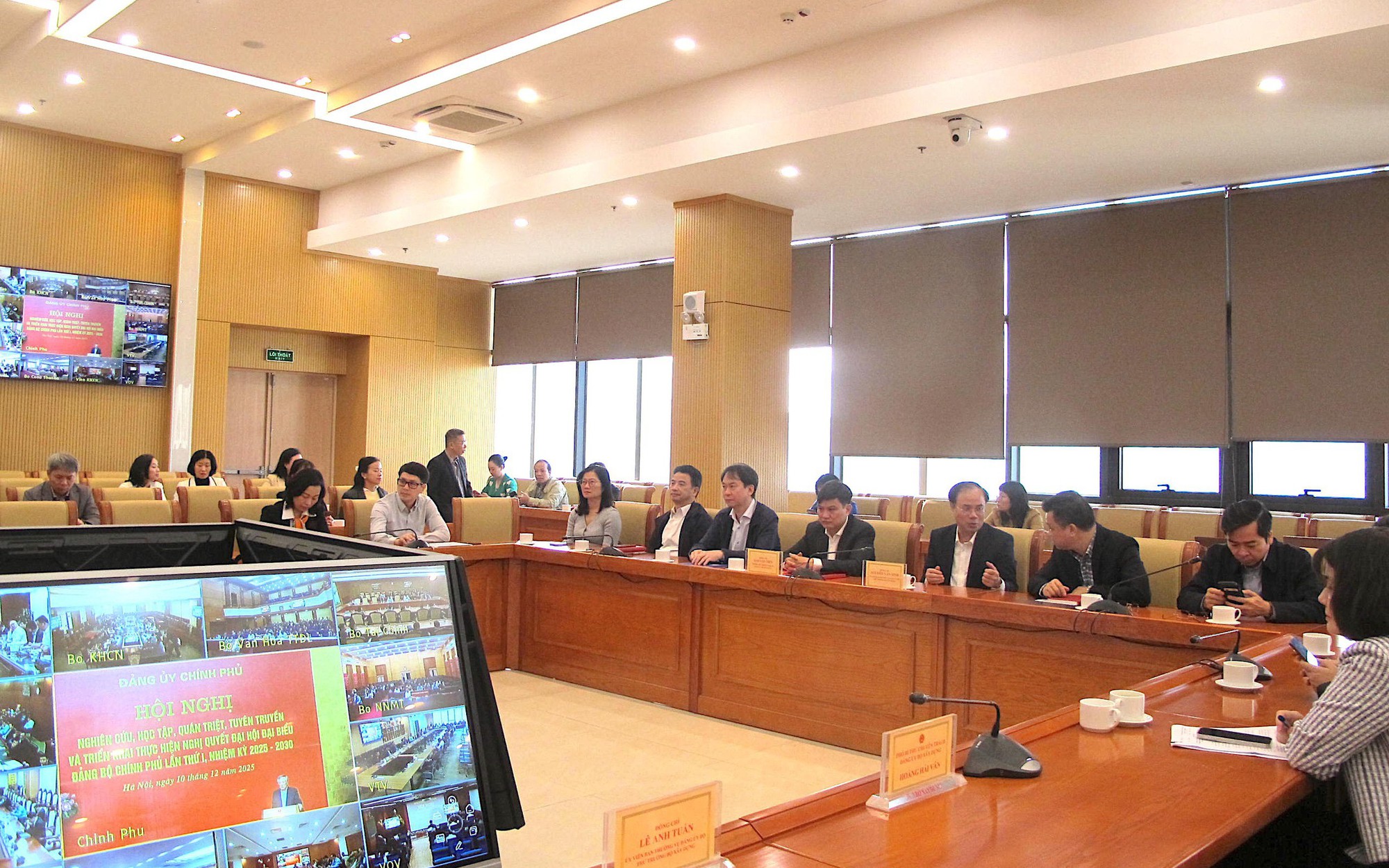 Đảng ủy Bộ X&acirc;y dựng kết nối Hội nghị qu&aacute;n triệt Nghị quyết Đại hội Đảng bộ Ch&iacute;nh phủ