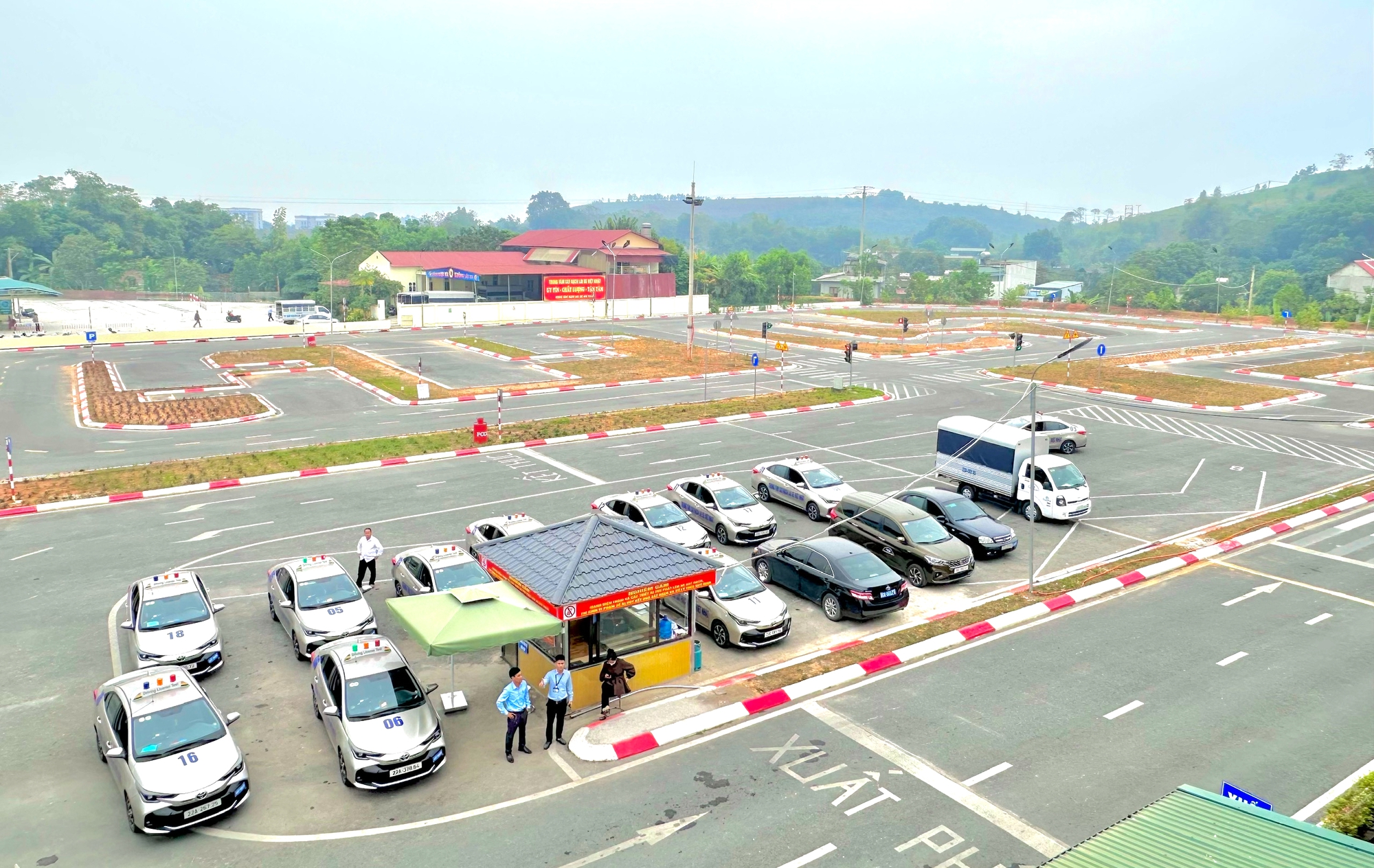 Tuy&ecirc;n Quang: Đổi mới đ&agrave;o tạo l&aacute;i xe theo quy định mới, n&acirc;ng chất lượng đầu ra- Ảnh 2.