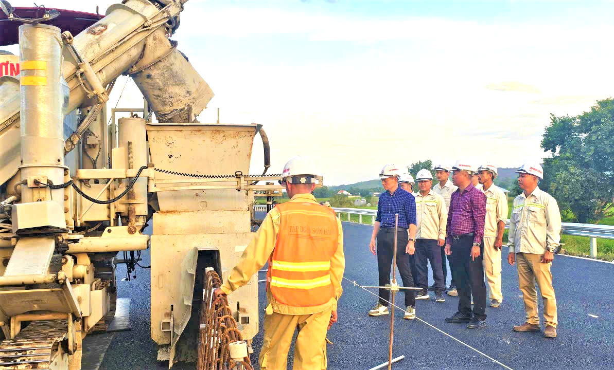 Khởi c&ocirc;ng khu đ&ocirc; thị Cam Ranh, kh&aacute;nh th&agrave;nh cao tốc Kh&aacute;nh H&ograve;a - Bu&ocirc;n Ma Thuột- Ảnh 1.