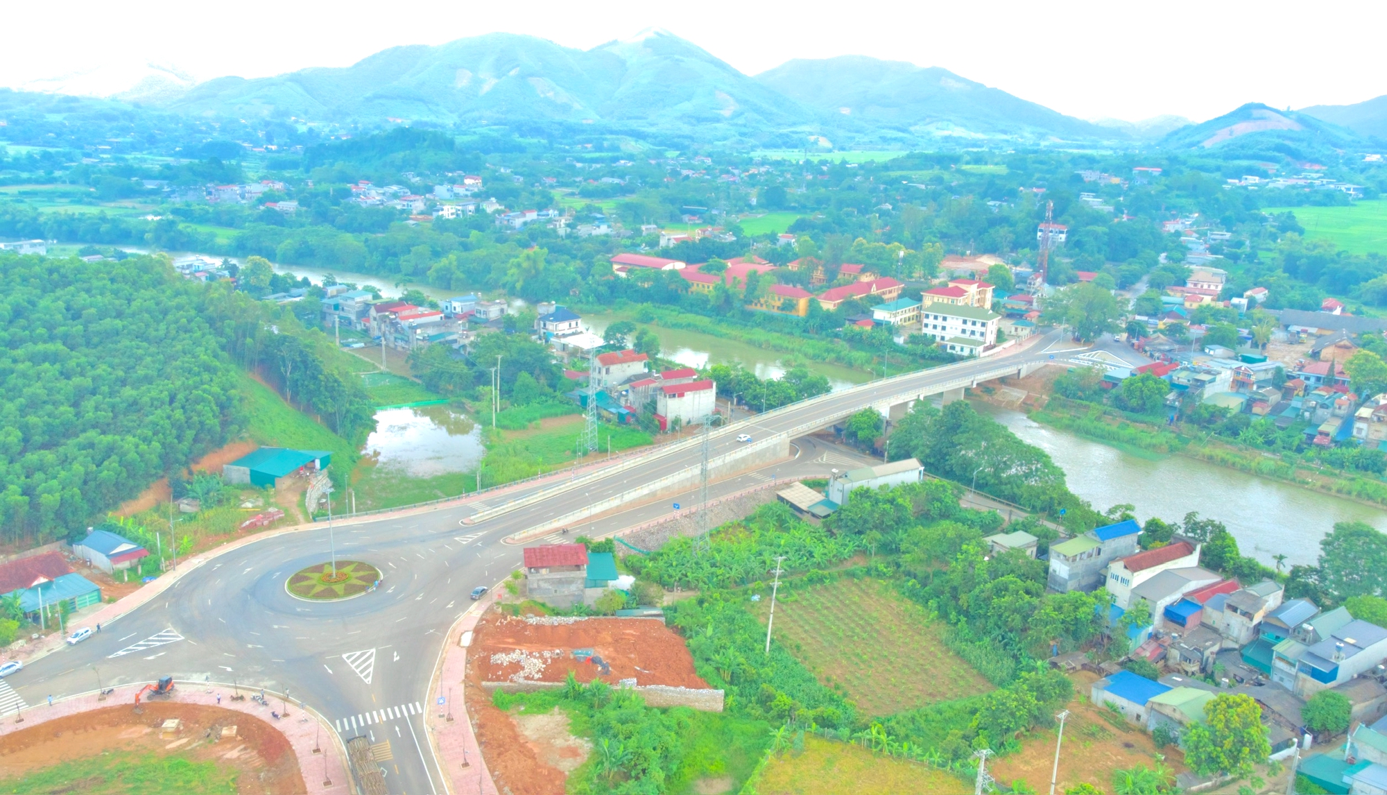 Tuy&ecirc;n Quang: Tăng cường c&ocirc;ng t&aacute;c quản l&yacute;, bảo tr&igrave; kết cấu hạ tầng theo Th&ocirc;ng tư 41- Ảnh 1.