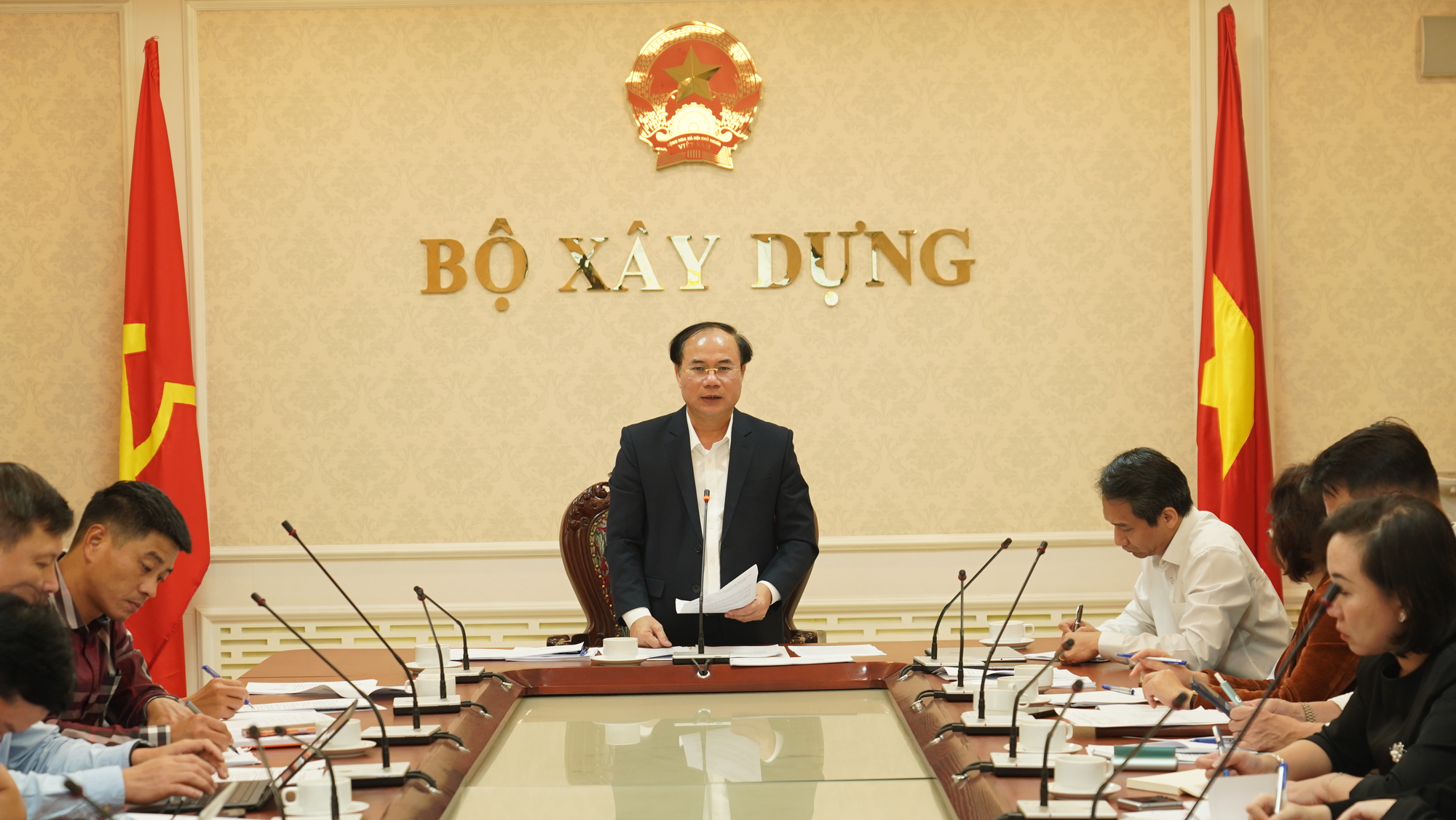 Khẩn trương ho&agrave;n thiện quy chuẩn an to&agrave;n đối với chung cư c&oacute; lắp đặt trạm sạc xe điện- Ảnh 1.