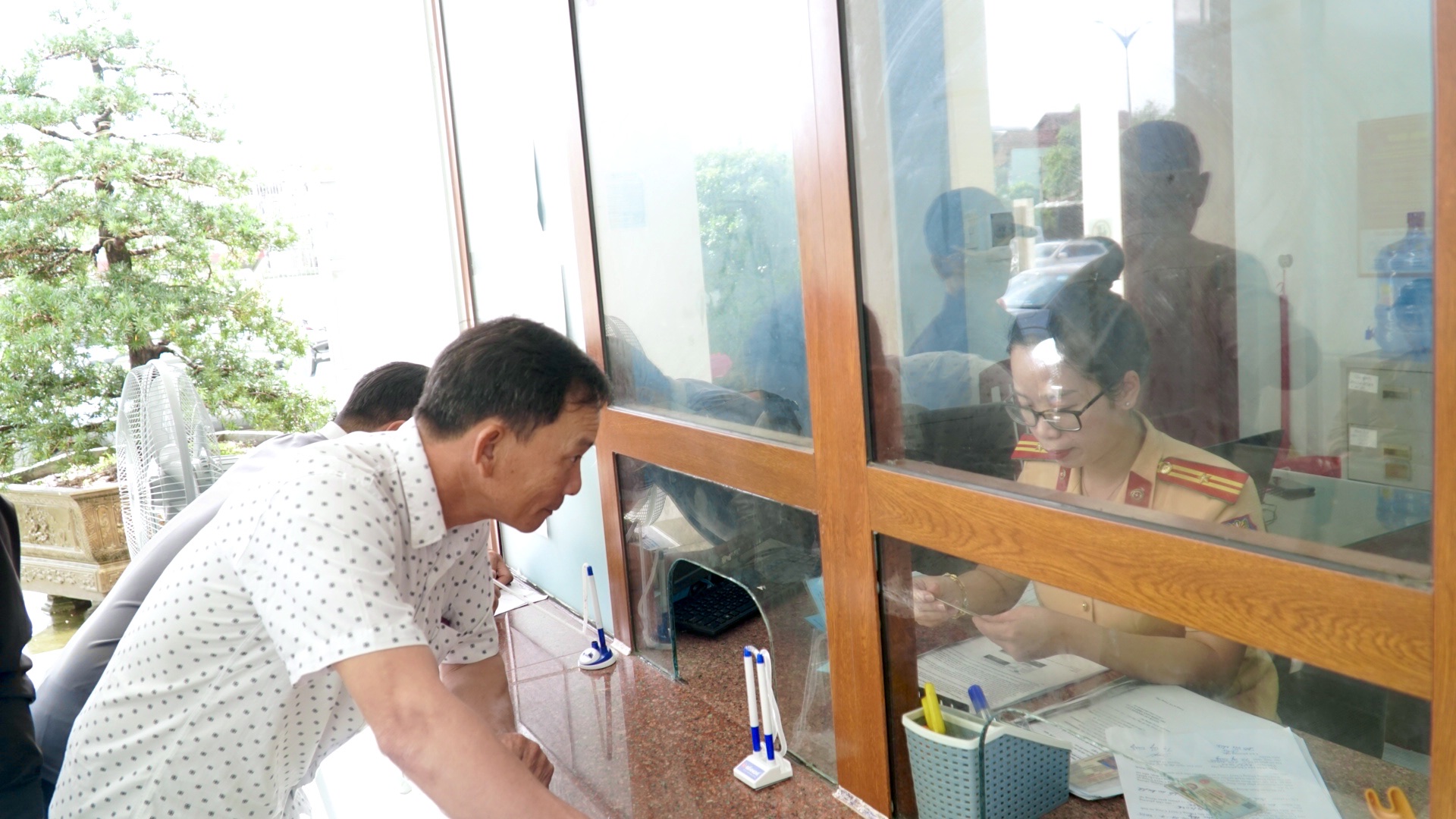 Gia Lai tăng cường hiệu quả quản lý giao thông qua hệ thống camera phạt nguội- Ảnh 1. Gia Lai tăng cường hiệu quả quản lý giao thông qua hệ thống camera phạt nguội- Ảnh 1.