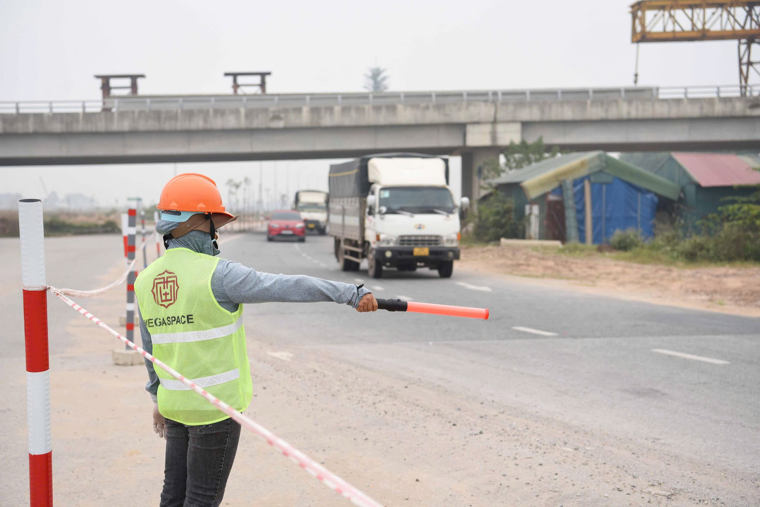 Bắc Ninh: Cầu vượt nối khu c&ocirc;ng nghiệp ở dự &aacute;n đường ngh&igrave;n tỷ đồng sắp về đ&iacute;ch- Ảnh 10.