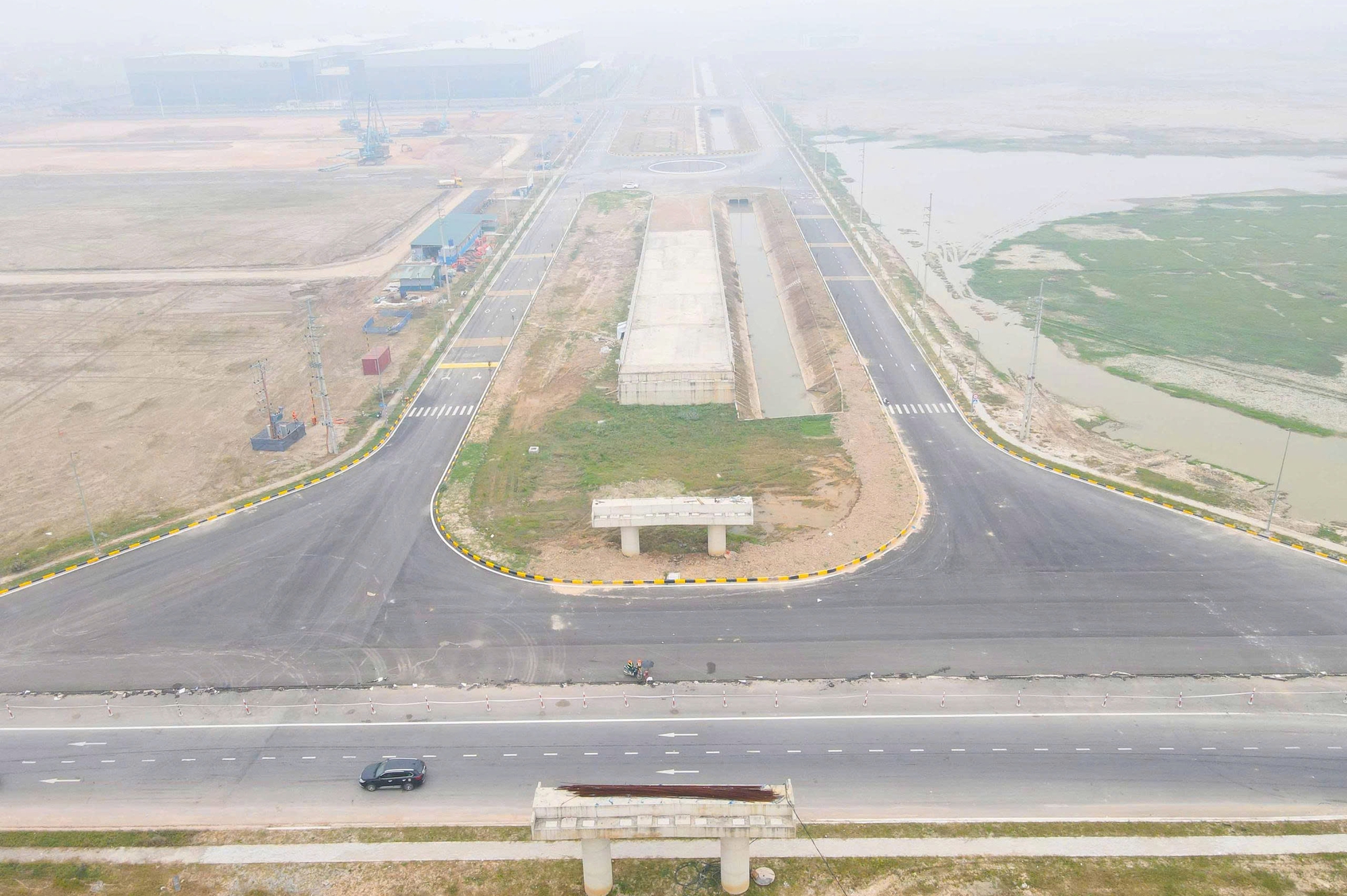Bắc Ninh: Cầu vượt nối khu c&ocirc;ng nghiệp ở dự &aacute;n đường ngh&igrave;n tỷ đồng sắp về đ&iacute;ch- Ảnh 18.