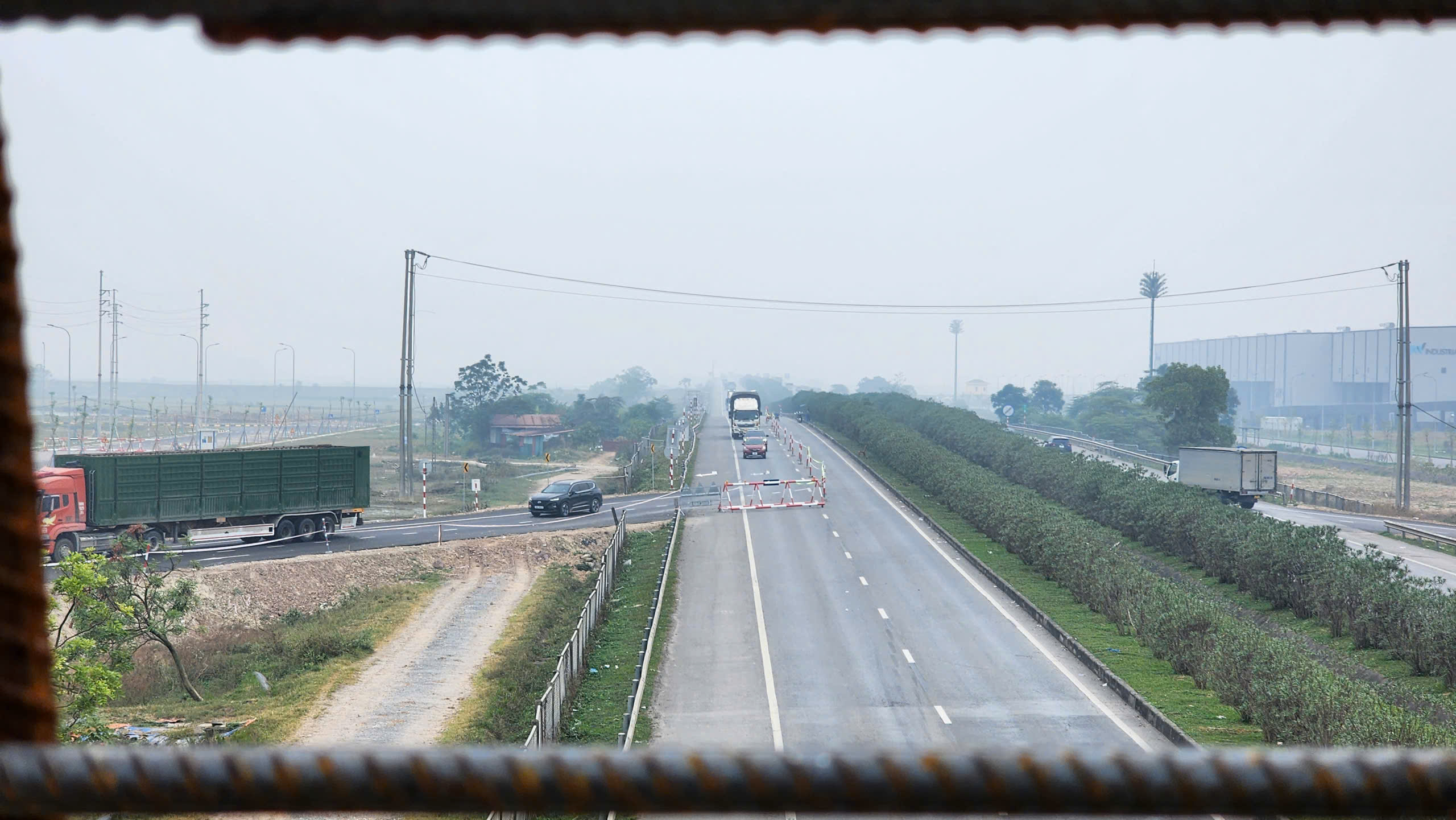 Bắc Ninh: Cầu vượt nối khu c&ocirc;ng nghiệp ở dự &aacute;n đường ngh&igrave;n tỷ đồng sắp về đ&iacute;ch- Ảnh 7.
