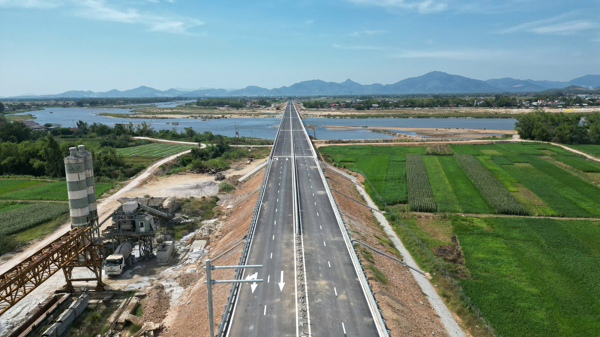 Những dự &aacute;n ngh&igrave;n tỷ đồng n&agrave;o sẽ được khởi c&ocirc;ng ở Gia Lai v&agrave;o ng&agrave;y 19/12?- Ảnh 1.