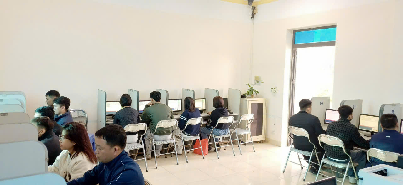 Ph&uacute; Thọ: Linh hoạt phương ph&aacute;p dạy m&ocirc;n ph&aacute;p luật về giao th&ocirc;ng đường bộ cho học vi&ecirc;n- Ảnh 3.