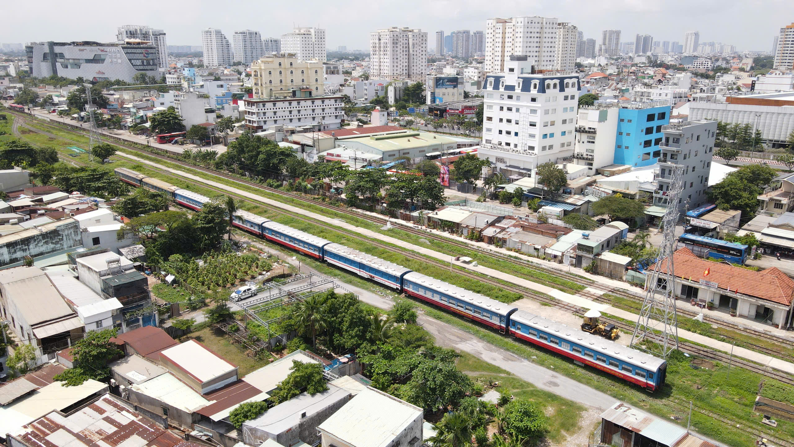 TP.HCM tăng cường bảo đảm an to&agrave;n giao th&ocirc;ng đường sắt theo Th&ocirc;ng tư 34/2025/TT-BXD- Ảnh 2.
