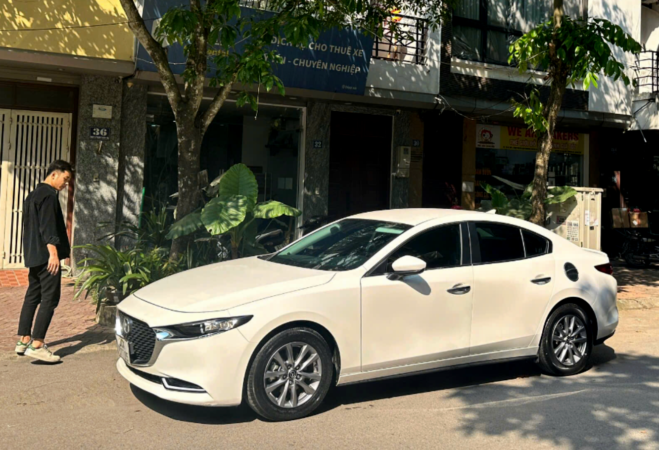 Luật mới c&oacute; hiệu lực từ 1/7/2026: Người thu&ecirc; xe tự l&aacute;i kh&ocirc;ng được kinh doanh vận tải- Ảnh 1.