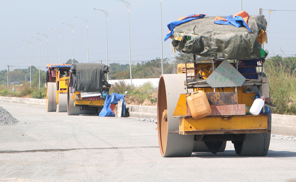 Ngắm hai tuyến giao th&ocirc;ng 25B - 25C kết nối s&acirc;n bay Long Th&agrave;nh- Ảnh 9.