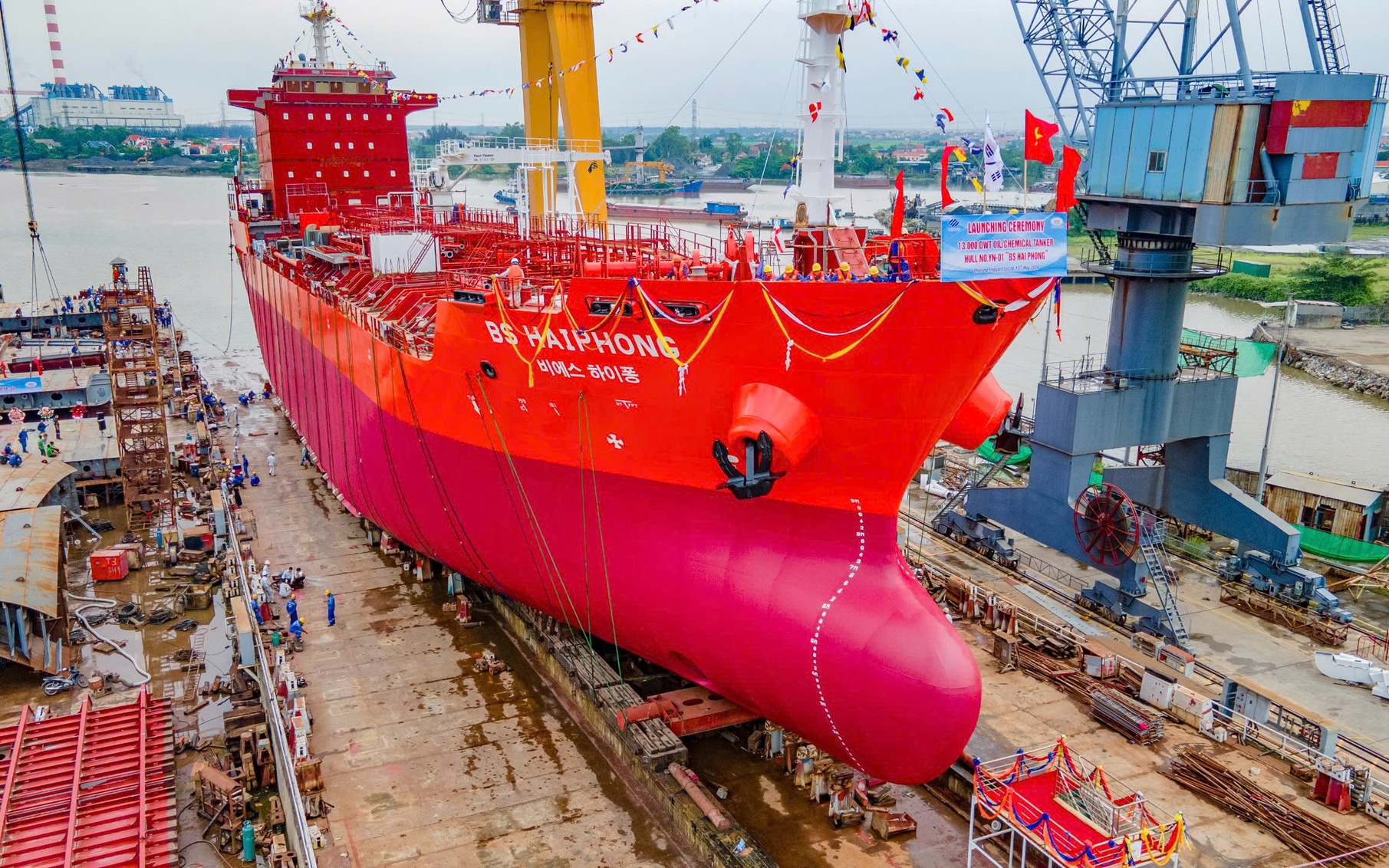 Nhiều doanh nghiệp đ&oacute;ng t&agrave;u Hải Ph&ograve;ng &ldquo;c&aacute;n đ&iacute;ch&rdquo; ngoạn mục