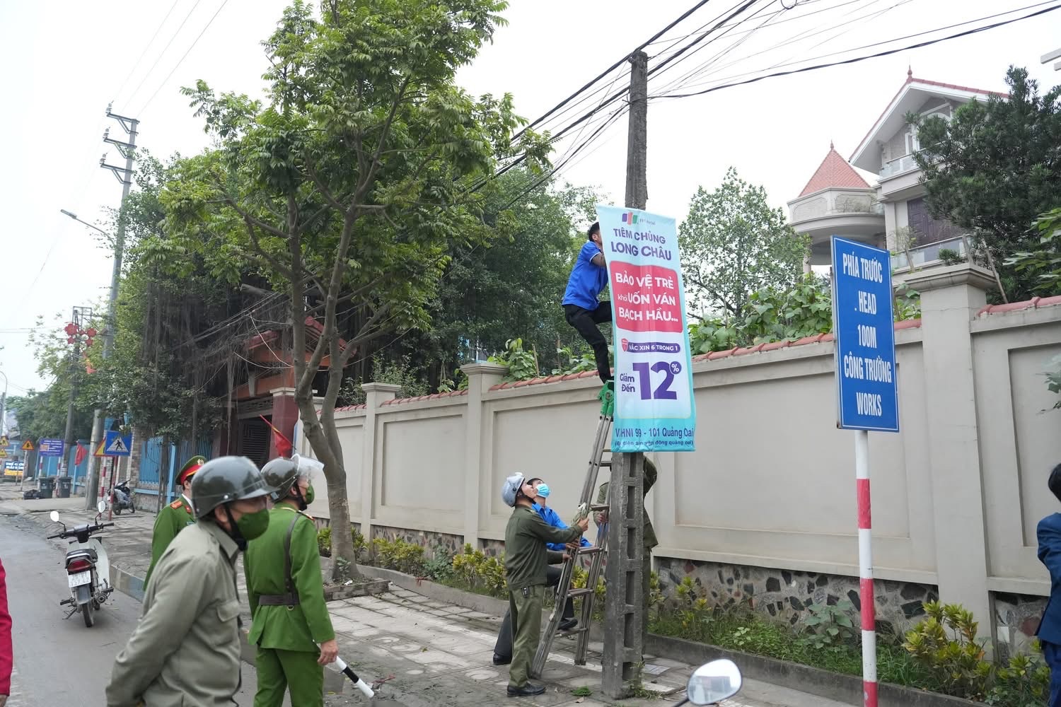 H&agrave; Nội: Đồng loạt ra qu&acirc;n xử l&yacute; vi phạm trật tự đ&ocirc; thị- Ảnh 15.