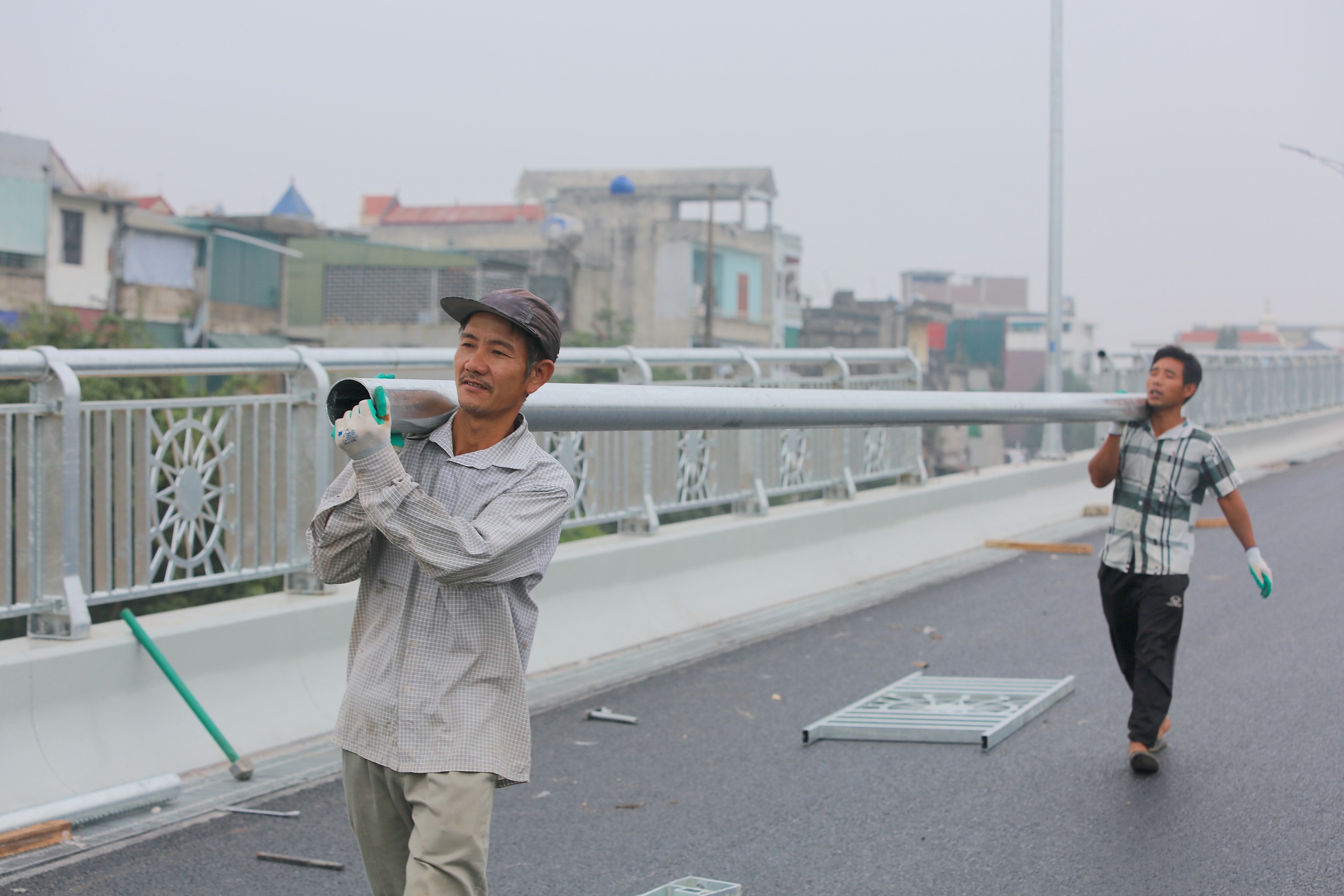 Cận cảnh cầu d&acirc;y văng vượt đường sắt ở Thanh H&oacute;a sắp th&ocirc;ng xe kỹ thuật- Ảnh 5.