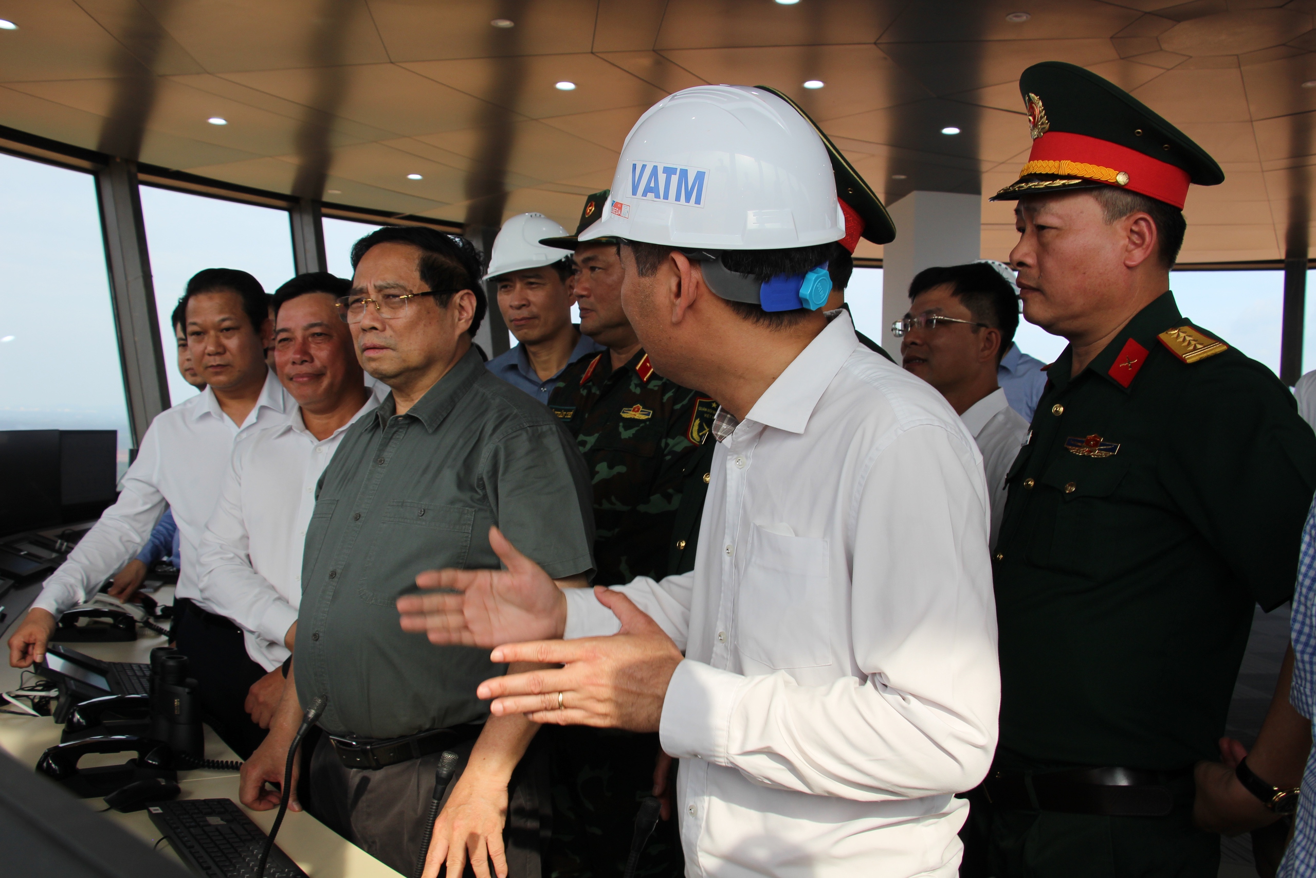 Thủ tướng Phạm Minh Ch&iacute;nh: S&acirc;n bay Long Th&agrave;nh phải xanh, th&ocirc;ng minh, hiện đại- Ảnh 6.