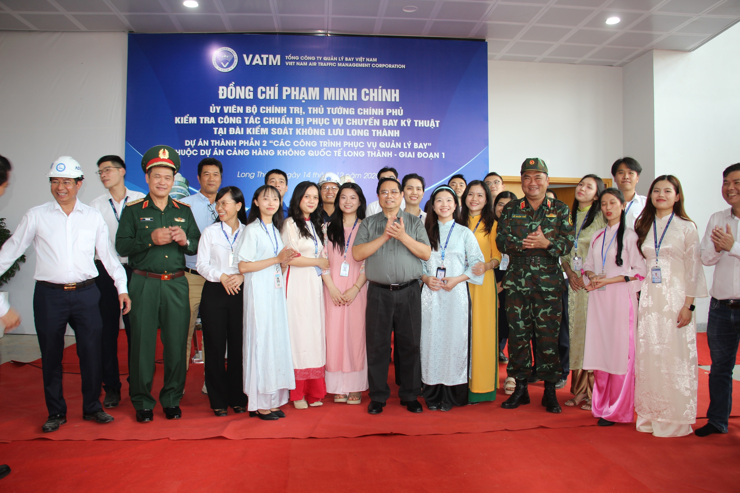 Thủ tướng Phạm Minh Ch&iacute;nh: S&acirc;n bay Long Th&agrave;nh phải xanh, th&ocirc;ng minh, hiện đại- Ảnh 7.