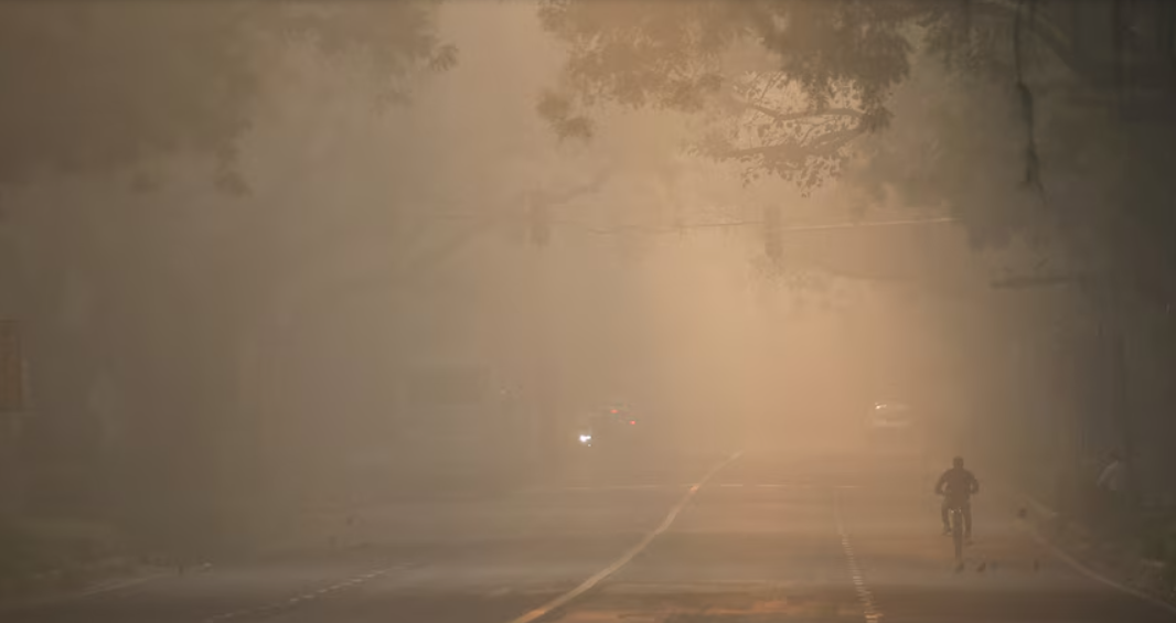 &Ocirc; nhiễm nghi&ecirc;m trọng, Delhi tạm dừng hoạt động x&acirc;y dựng- Ảnh 1.